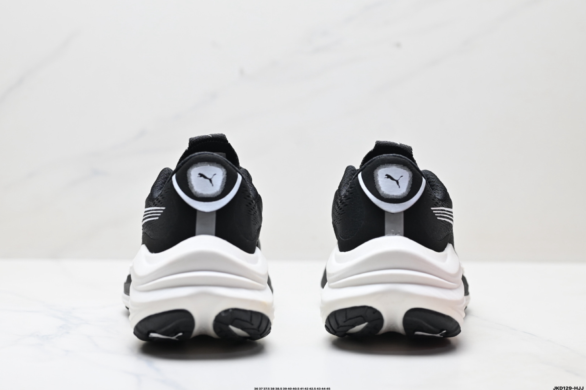 Puma Deviate NITRO 3 Cushioned Running Shoes Black/White