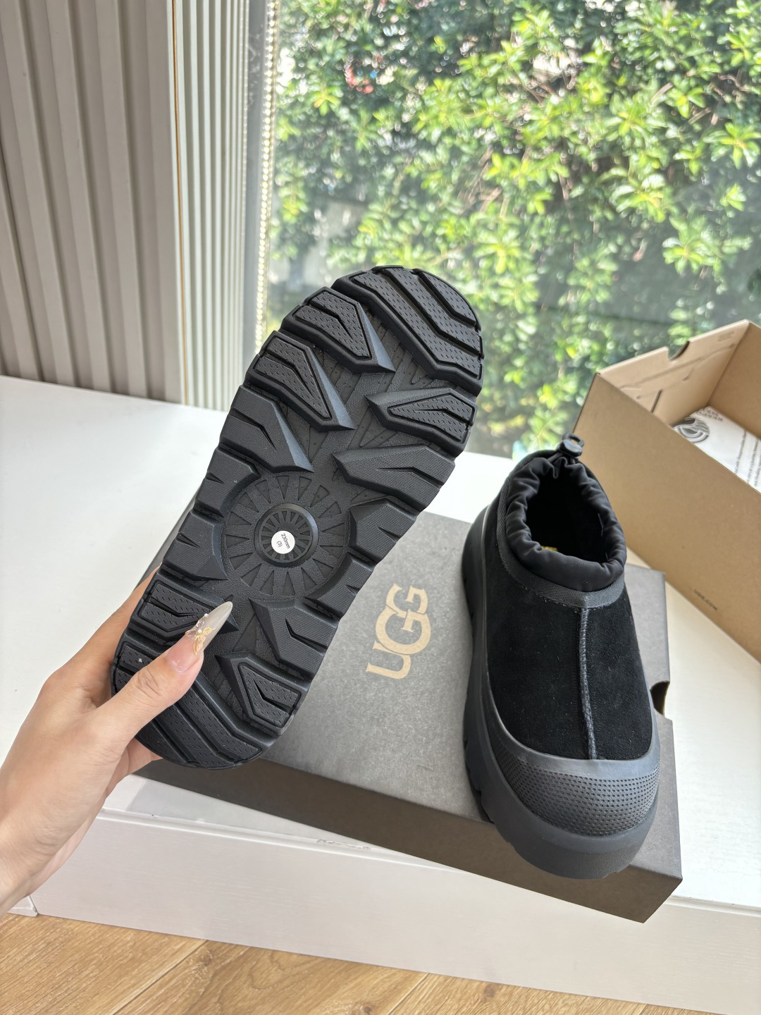UGG Platform Suede Wool Slippers Black