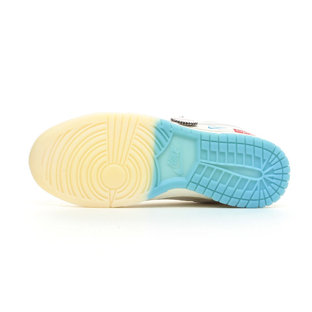 Nike SB Dunk Low Supreme Collab White Blue Sneakers, White/Blue