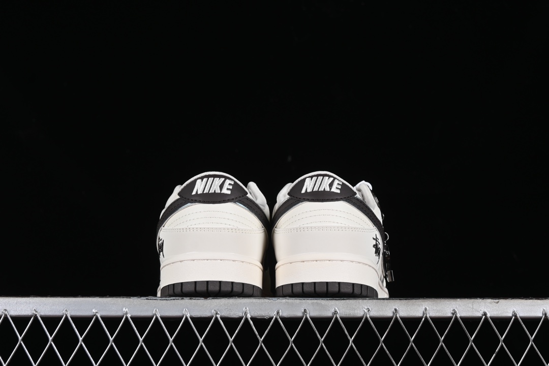 Nike SB Dunk Low x Stussy Anniversary White Black