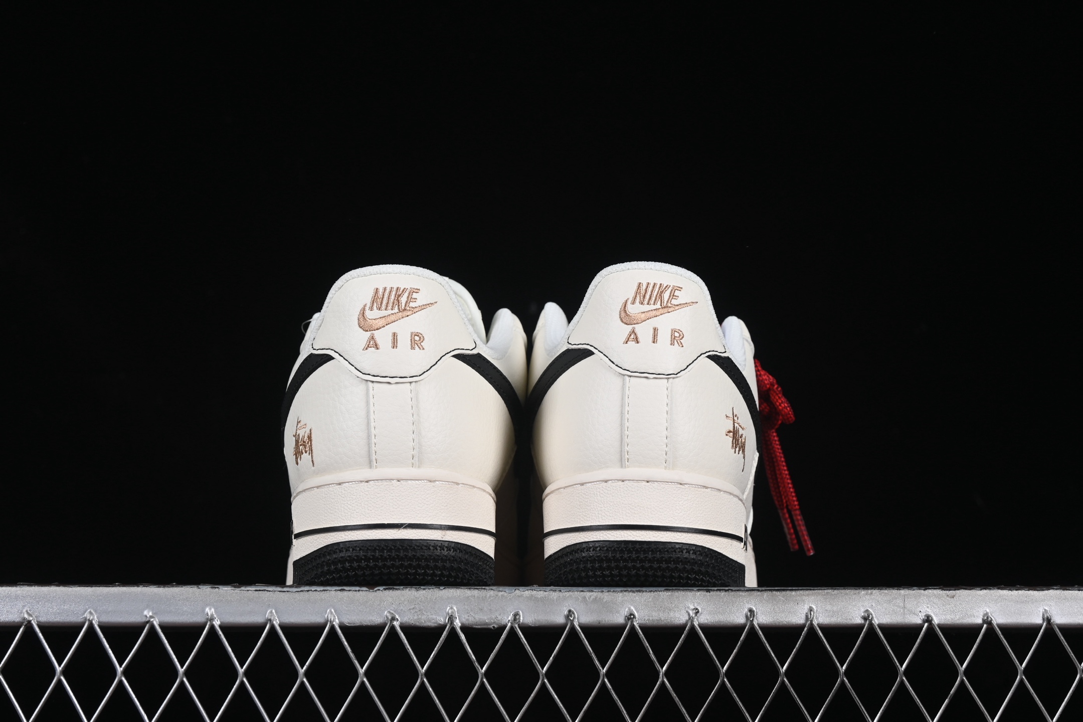 Nike Air Force 1 '07 Stussy Low Sneakers White/Black/Rose Gold