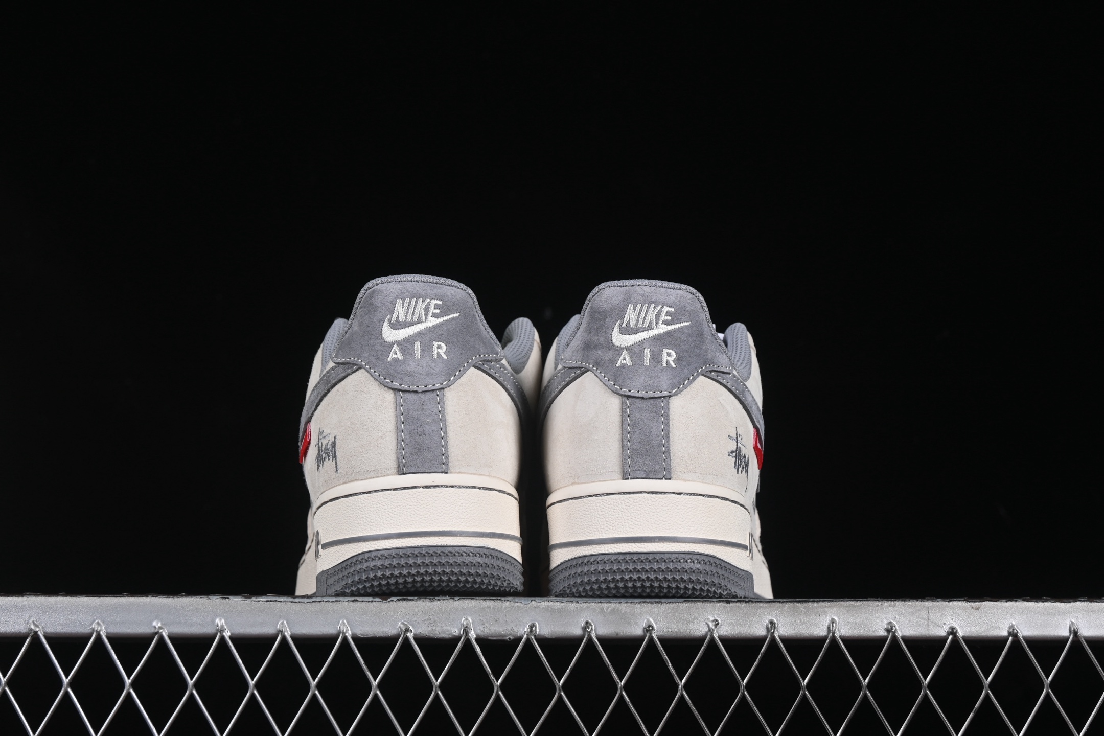 Nike Air Force 1 '07 Low Beige/Grey
