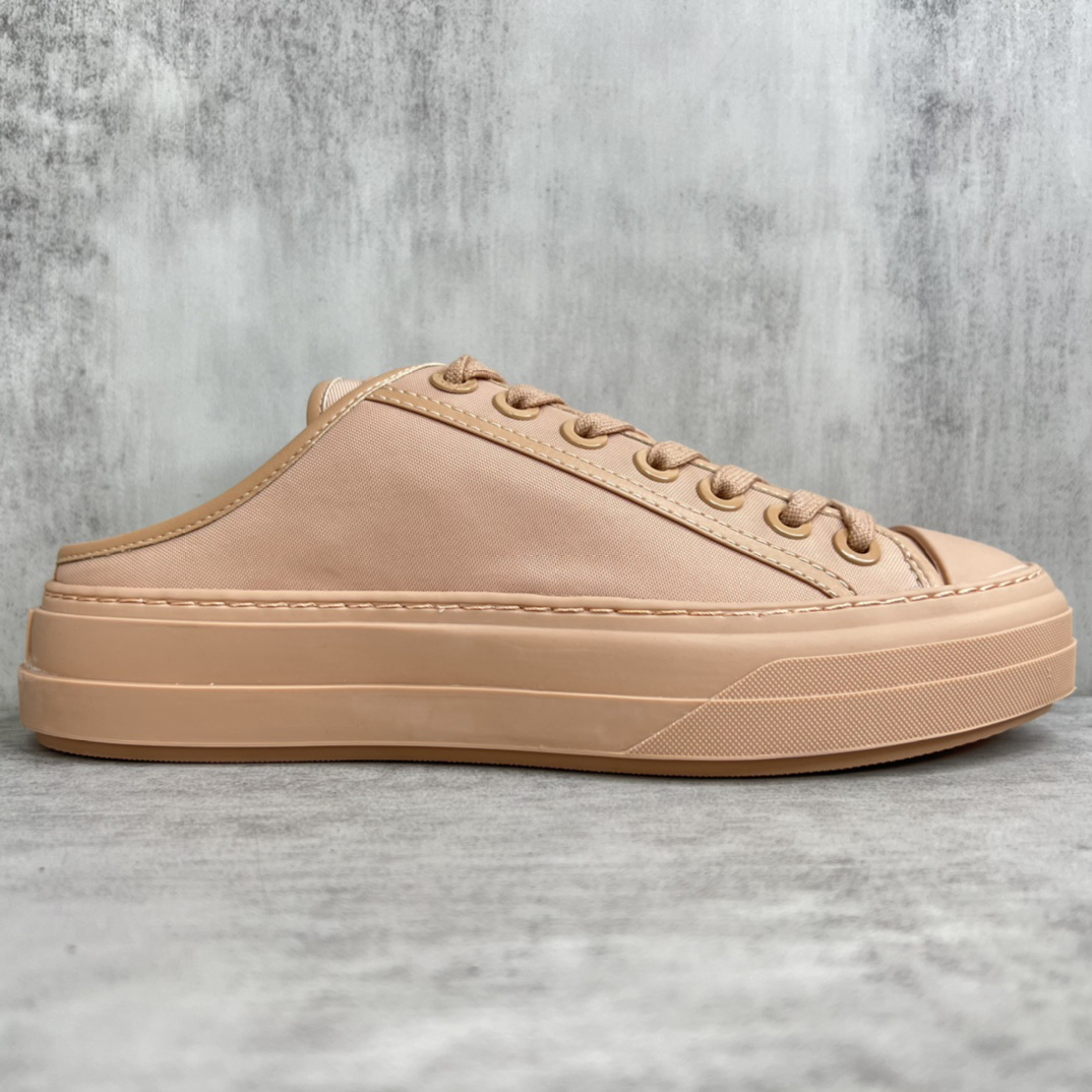 Valentino Garavani TotaloopV Mule Sneakers Beige