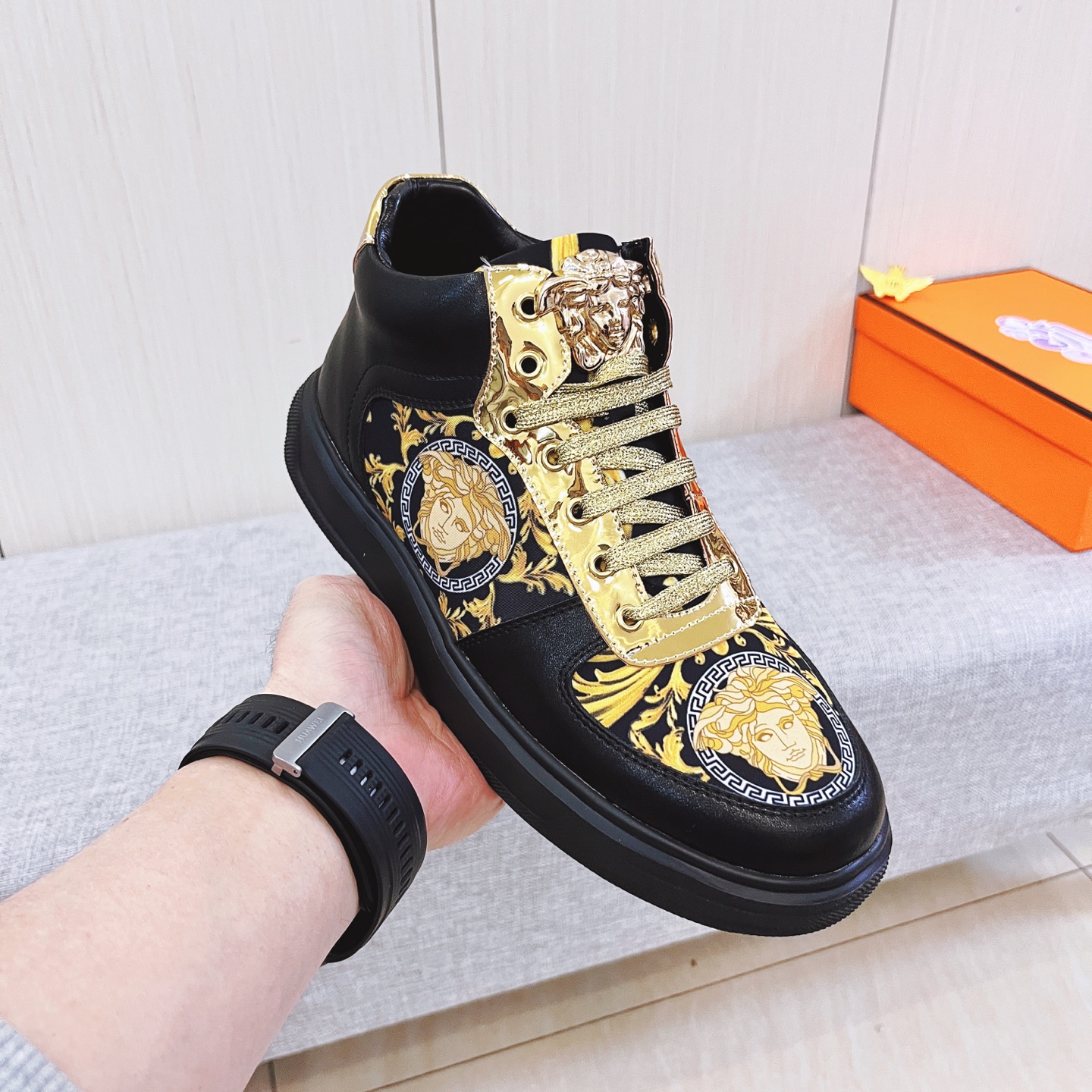 Versace Medusa High-Top Sneakers Black/Gold