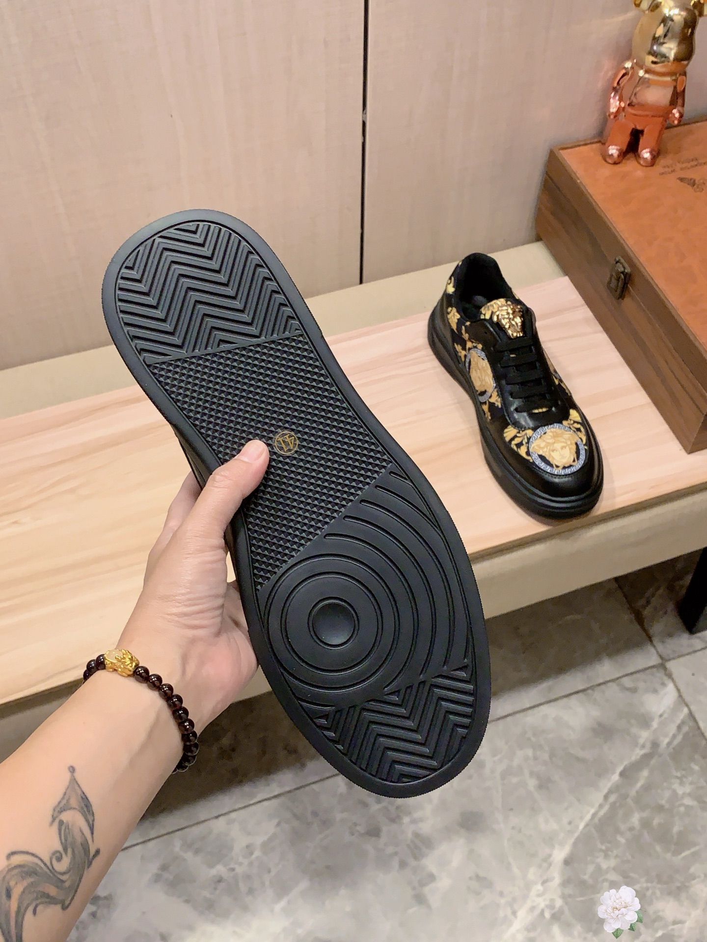 Versace Medusa Baroque Low-Top Sneakers Black/Gold