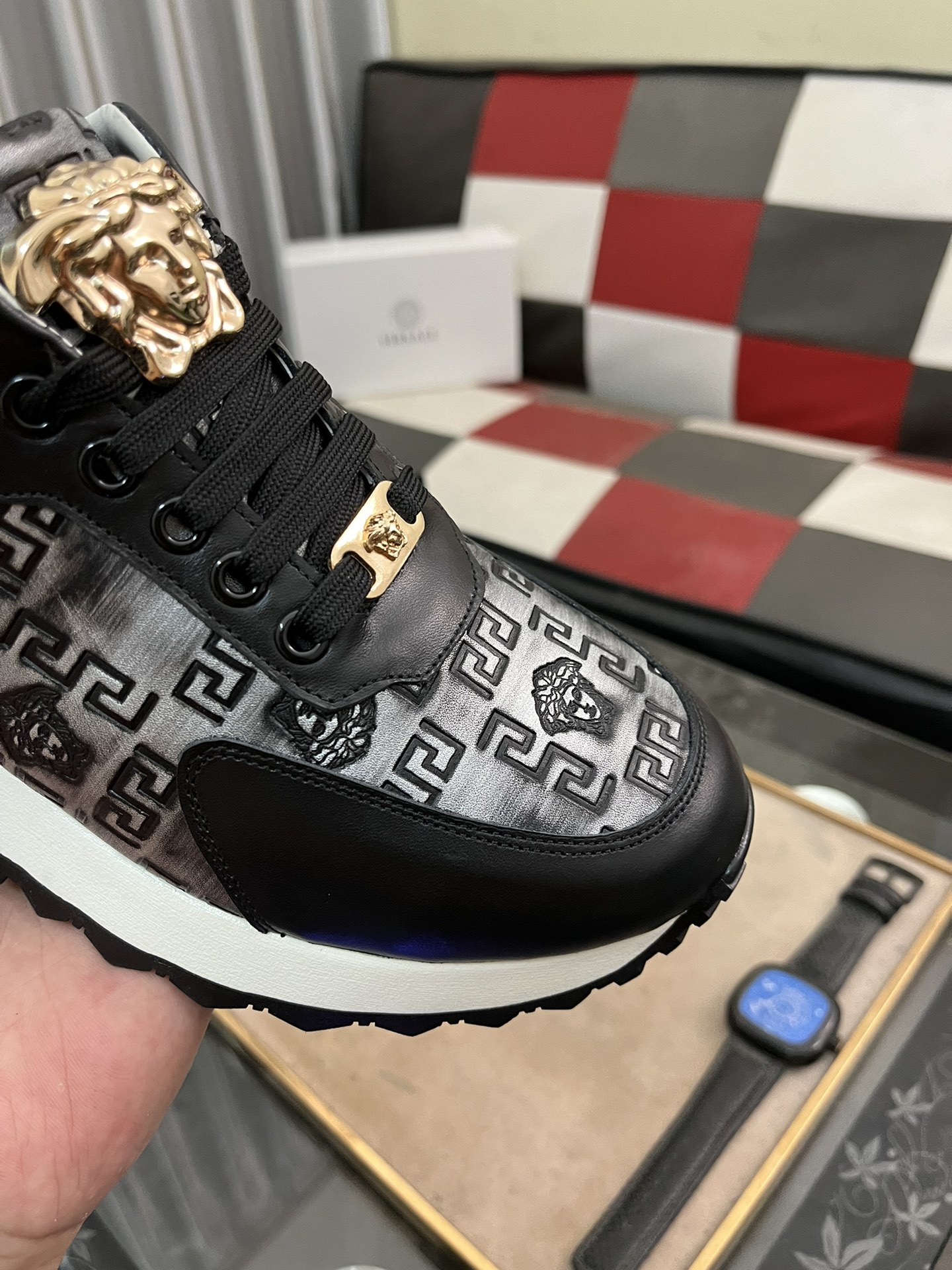 Versace Medusa Leather Runner Sneakers Black/Grey