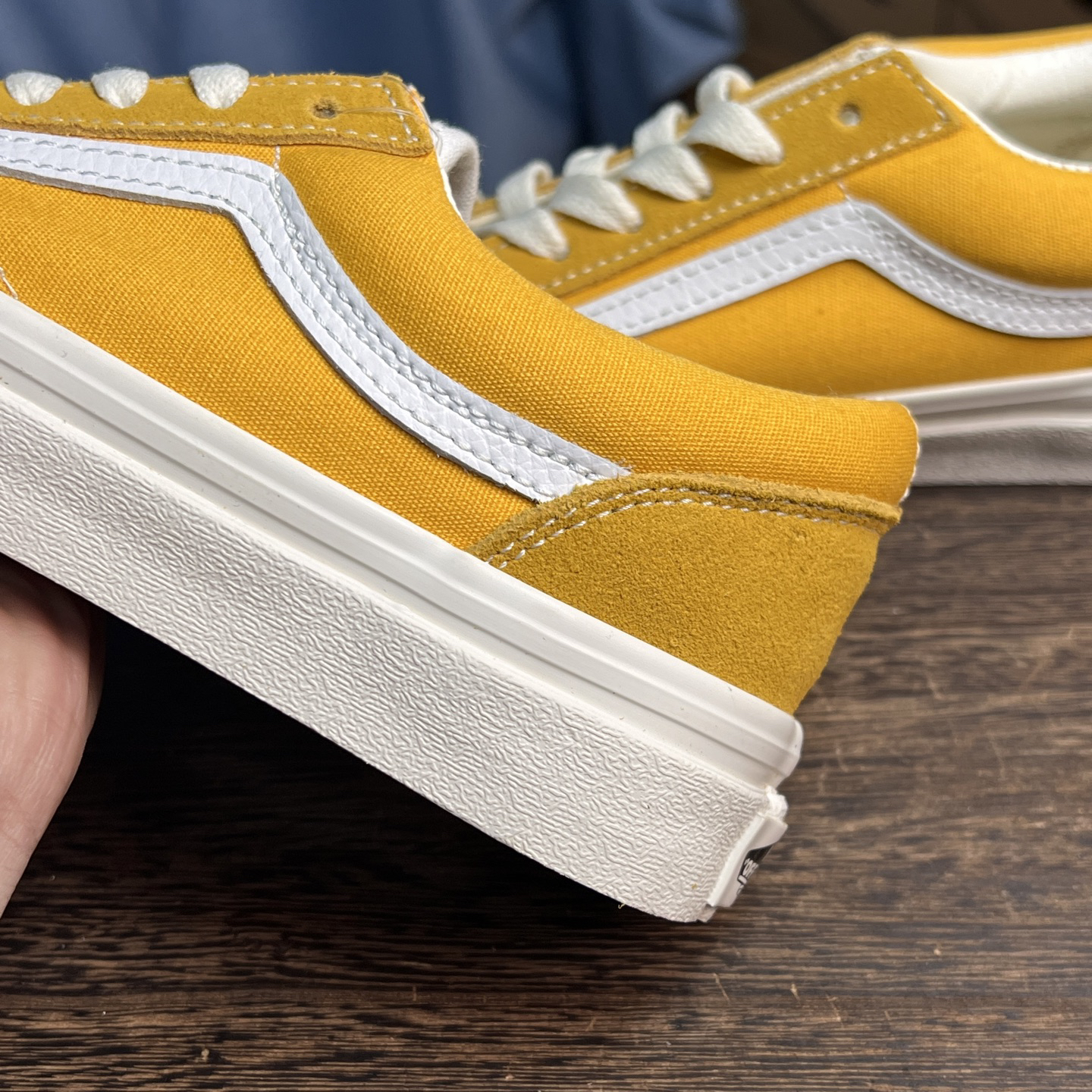 Vans Old Skool 36 Low-Top Sneakers Yellow