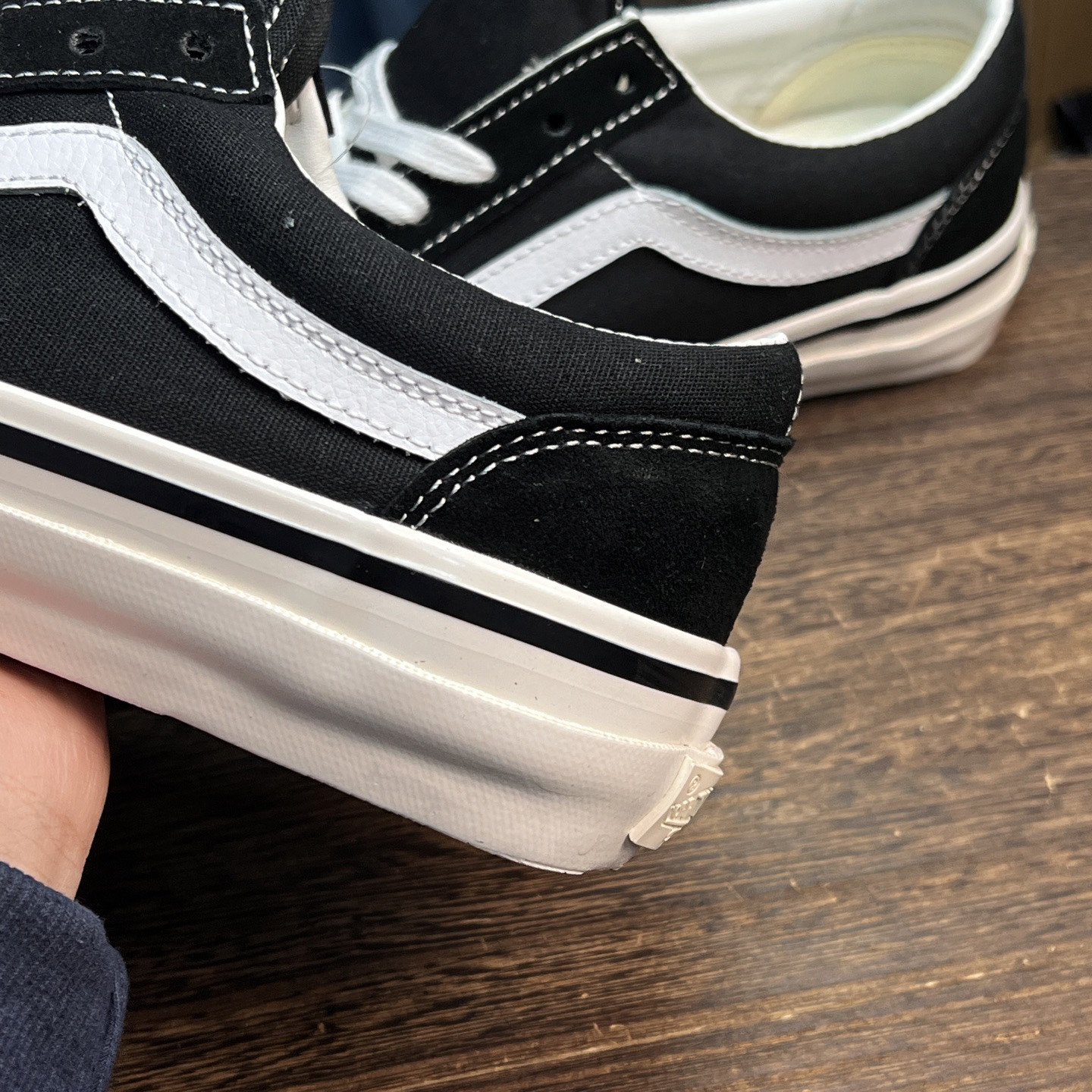 Vans Old Skool DX Anaheim Low Sneakers Black/White