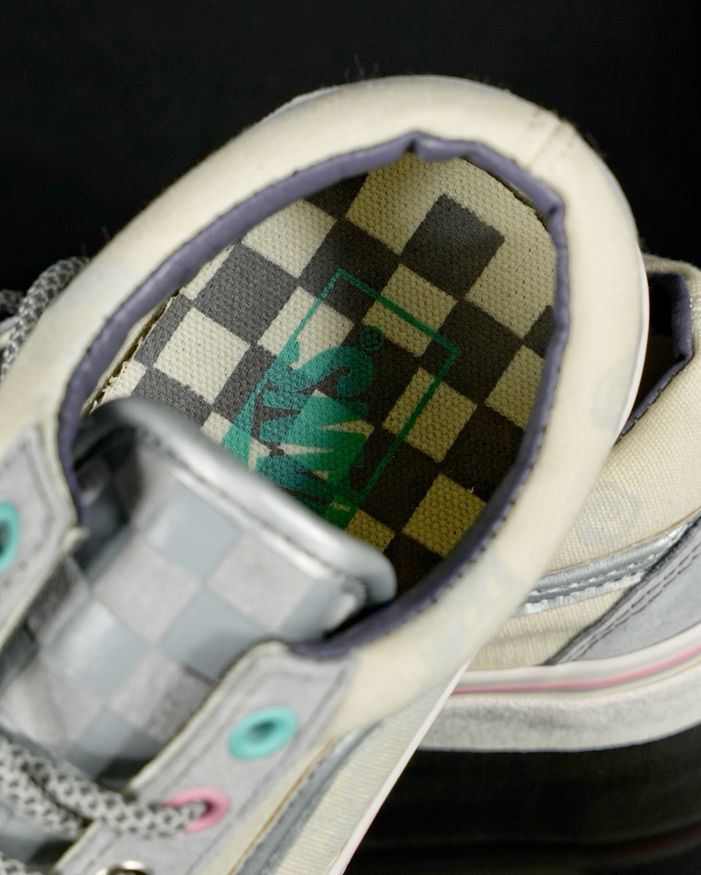 Vans x POP MART Old Skool Sneakers Multicolor