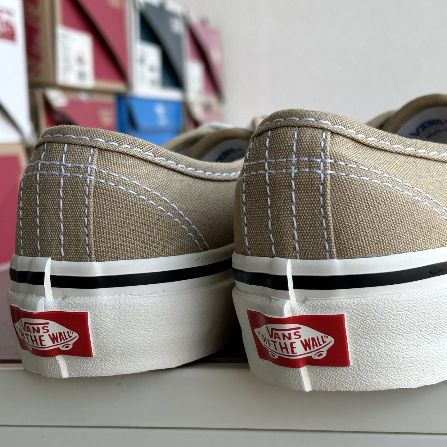 Vans Authentic 44 DX Low-Top Skate Shoes Beige