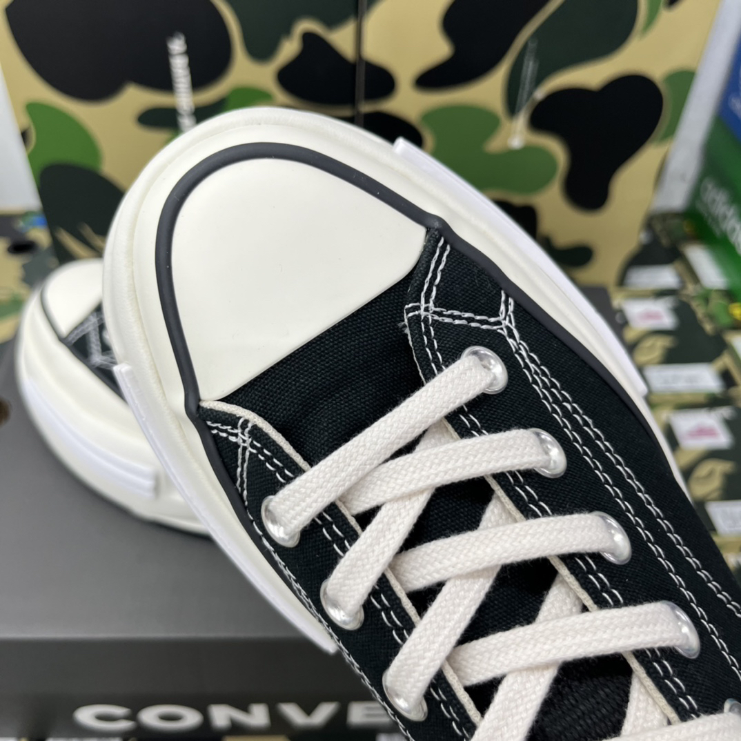 Converse Run Star Low Platform Sneakers Black/White