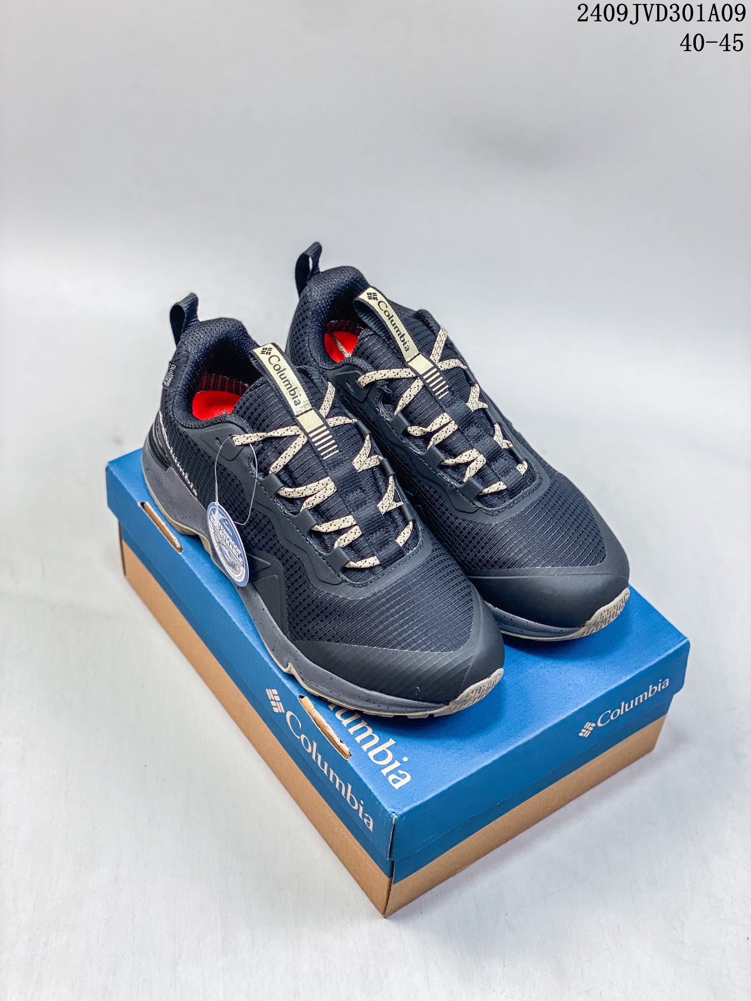 Columbia Breathable Hiking Sneakers Black