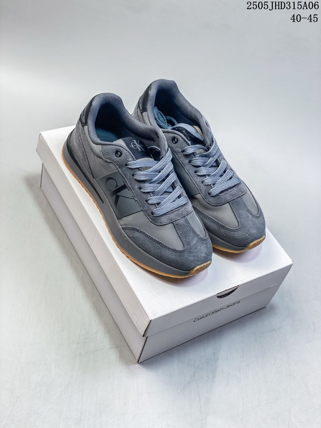 Calvin Klein Retro Runner Sneakers Gray