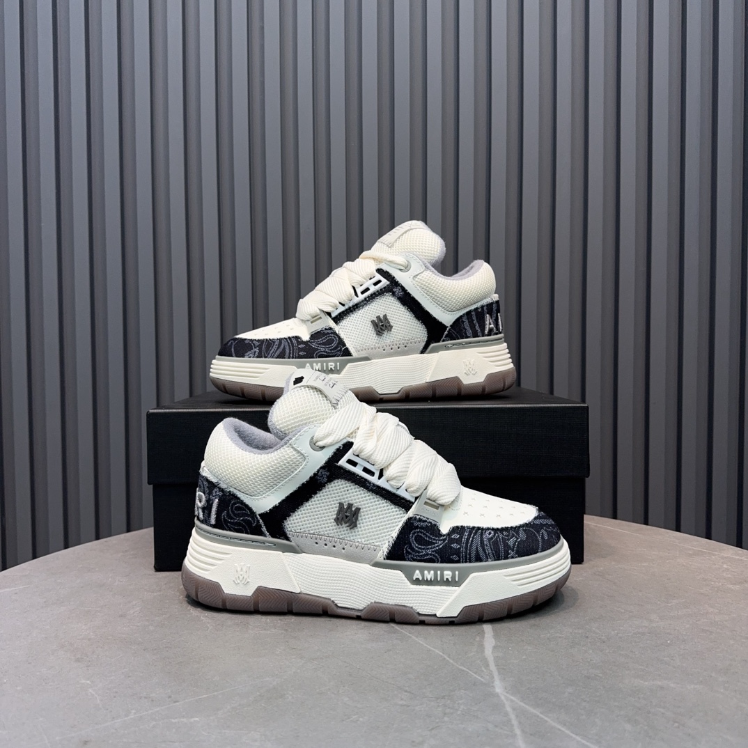 AMIRI Low-Top Sneakers White/Black