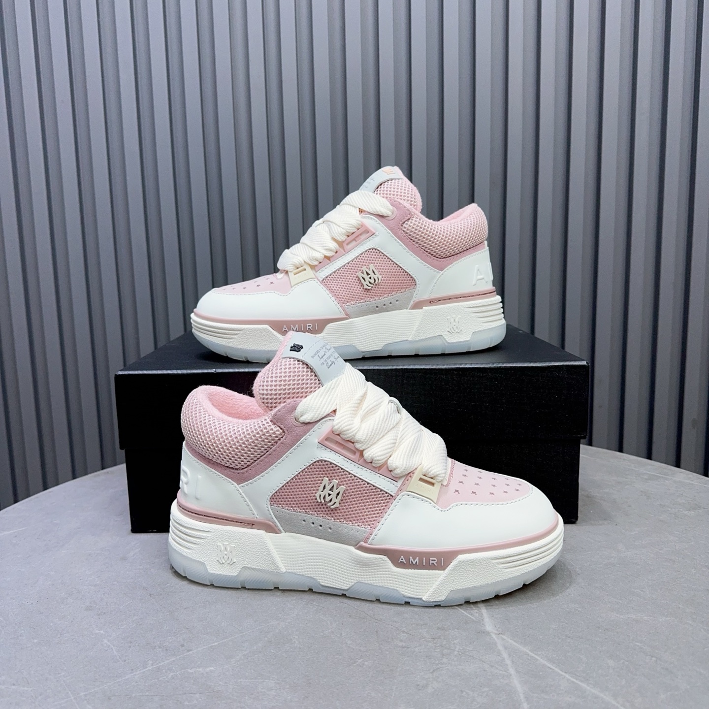 Amiri Low-Top Sneakers Pink