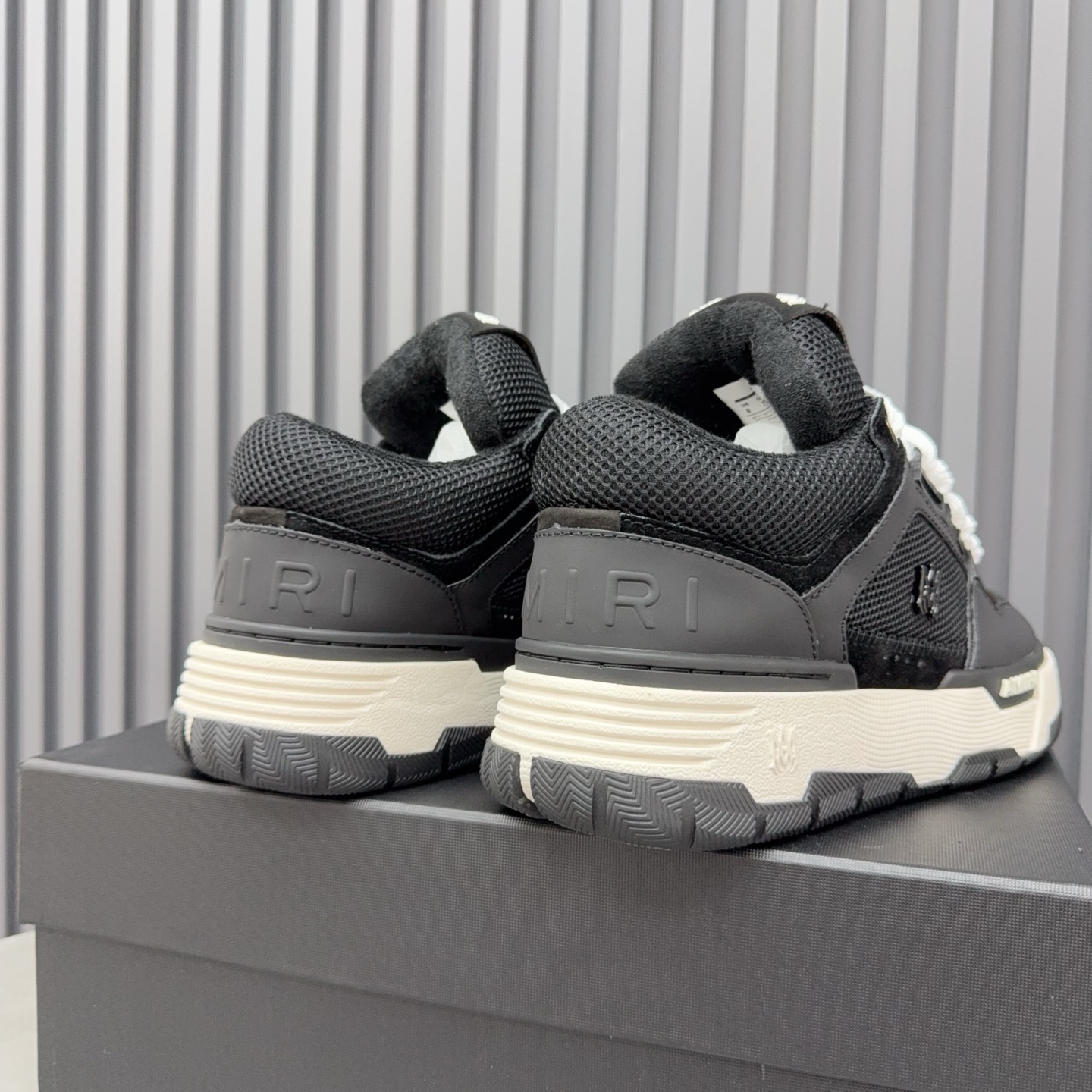 Amiri Low-Top Sneakers Black