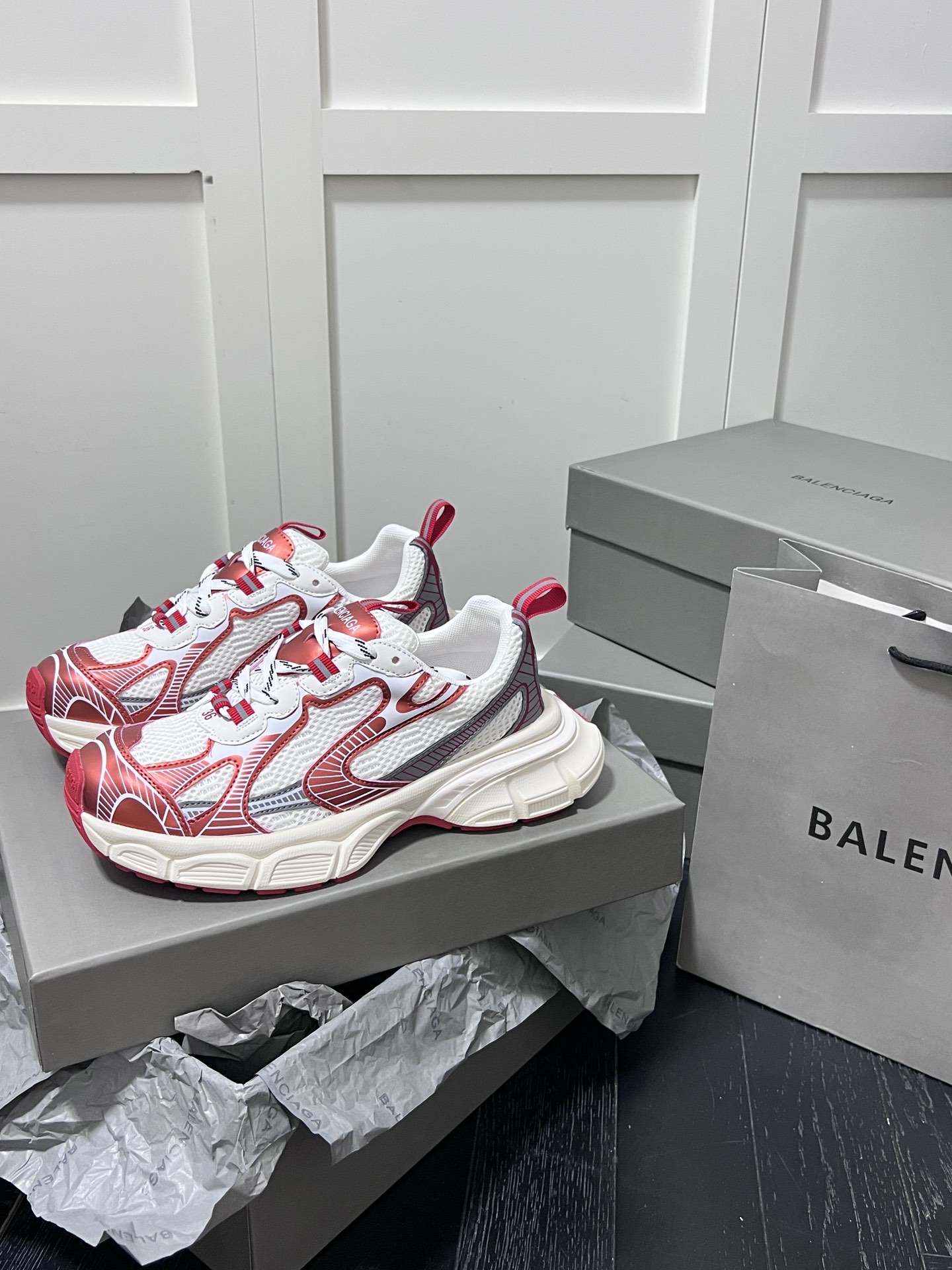 Balenciaga Chunky Sneakers Red