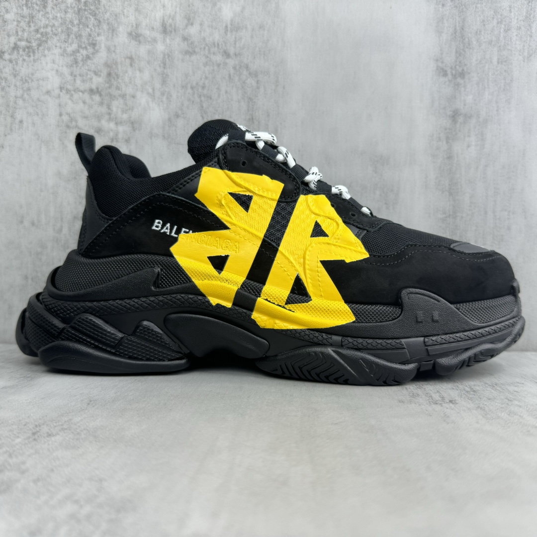 Balenciaga Triple S Dad Sneakers Black/Yellow
