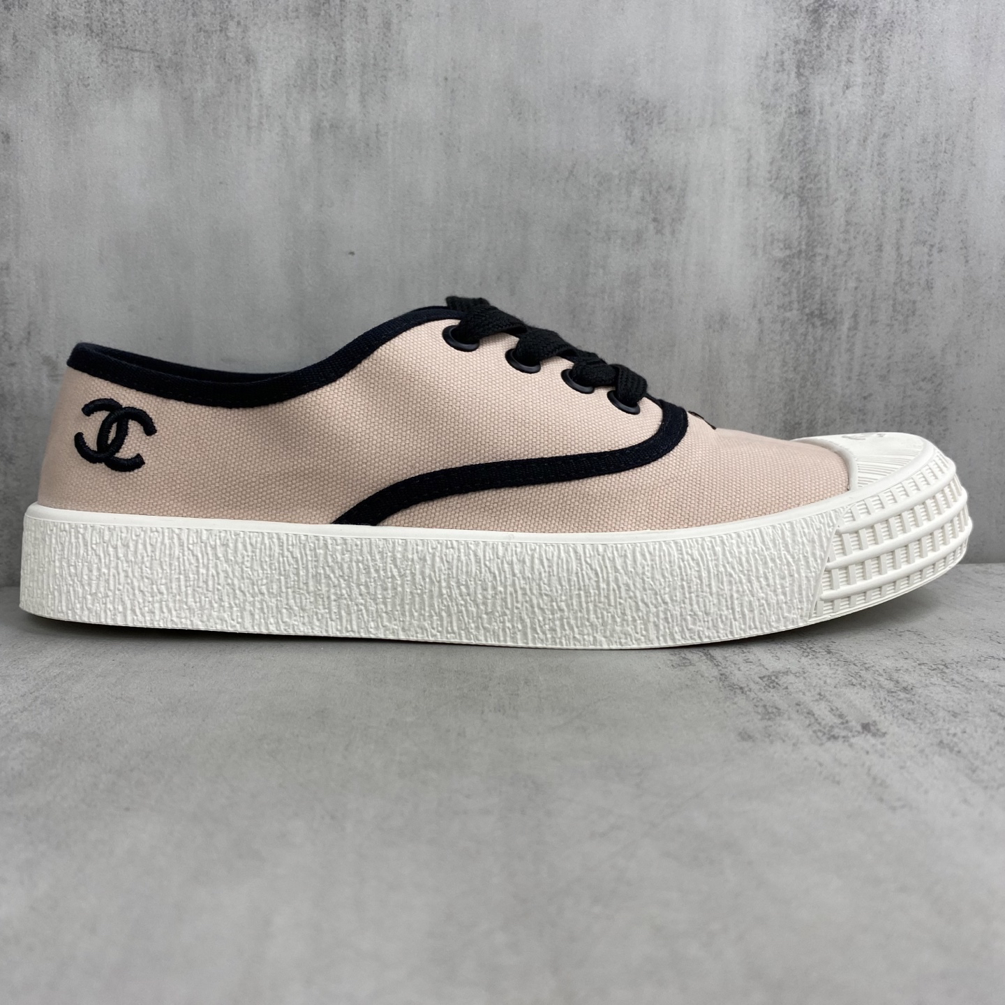 Chanel Vintage Canvas Sneakers Pink