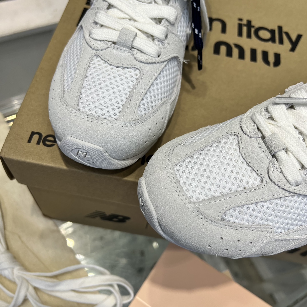 Miu Miu x New Balance 530 Sneakers White