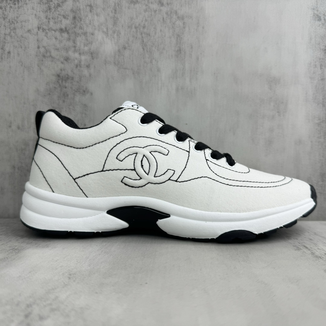 Chanel 24SS Panda Sneakers Black White