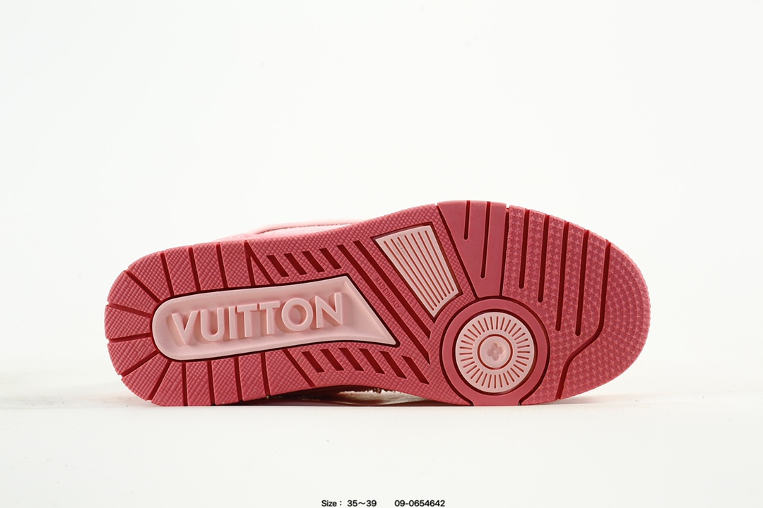 Louis Vuitton Trainer Low Sneakers Pink