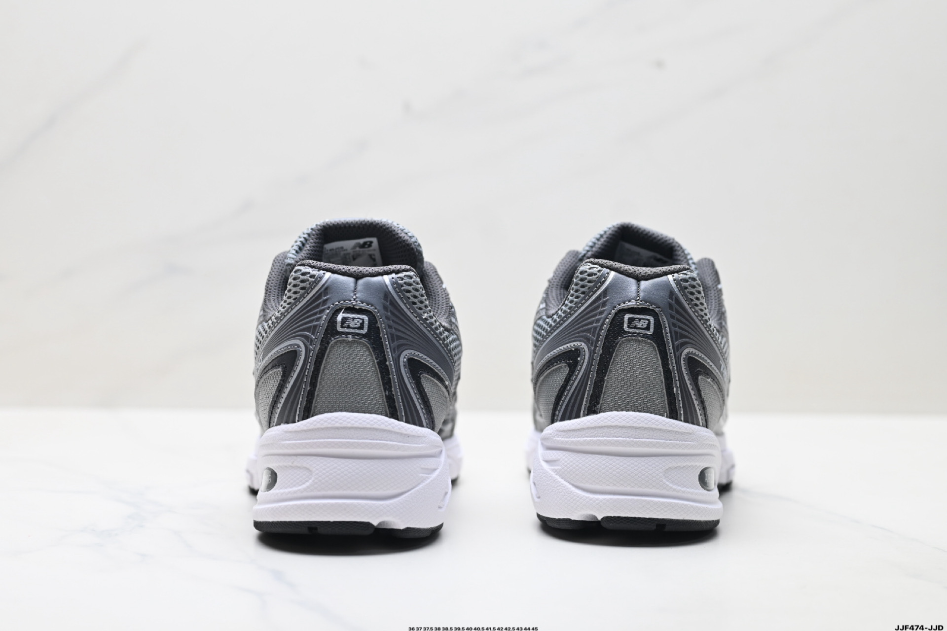 New Balance 740 Retro Runner Grey