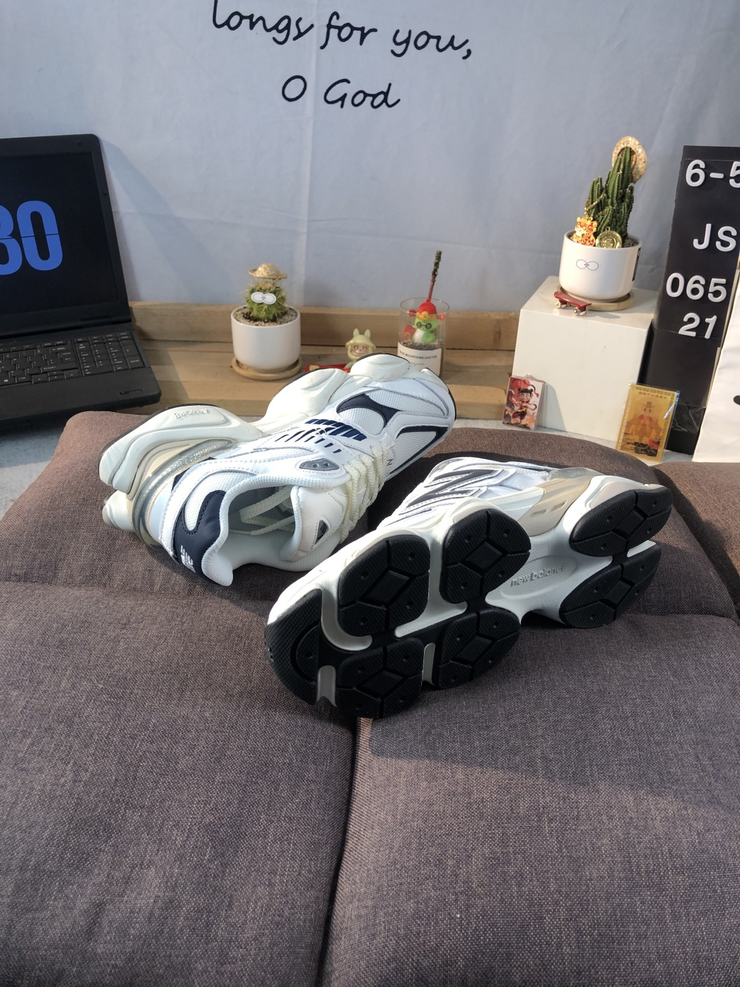 New Balance 9060 Chunky Runner White/Navy