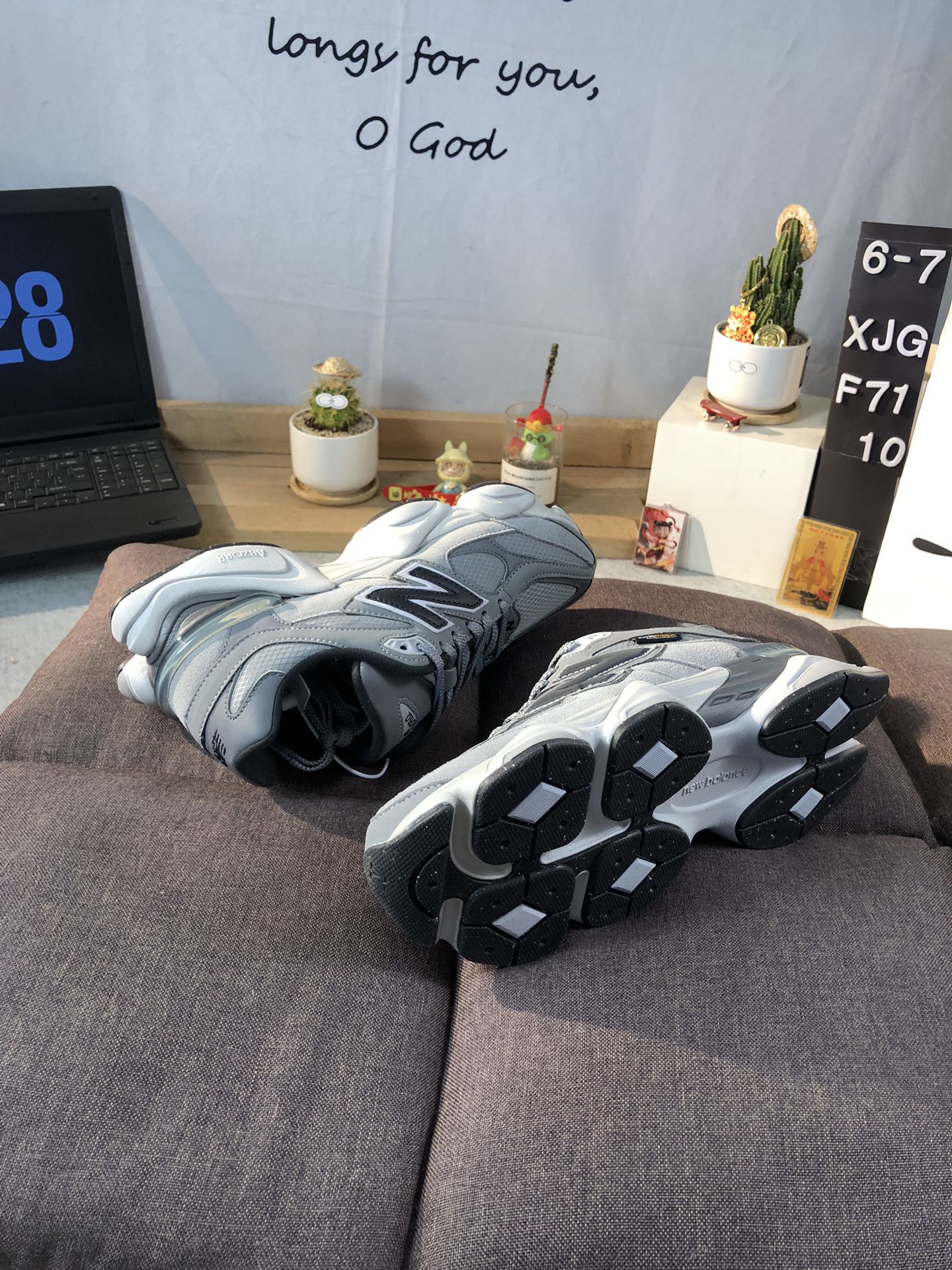 New Balance 9060 ABZORB Sneakers Grey