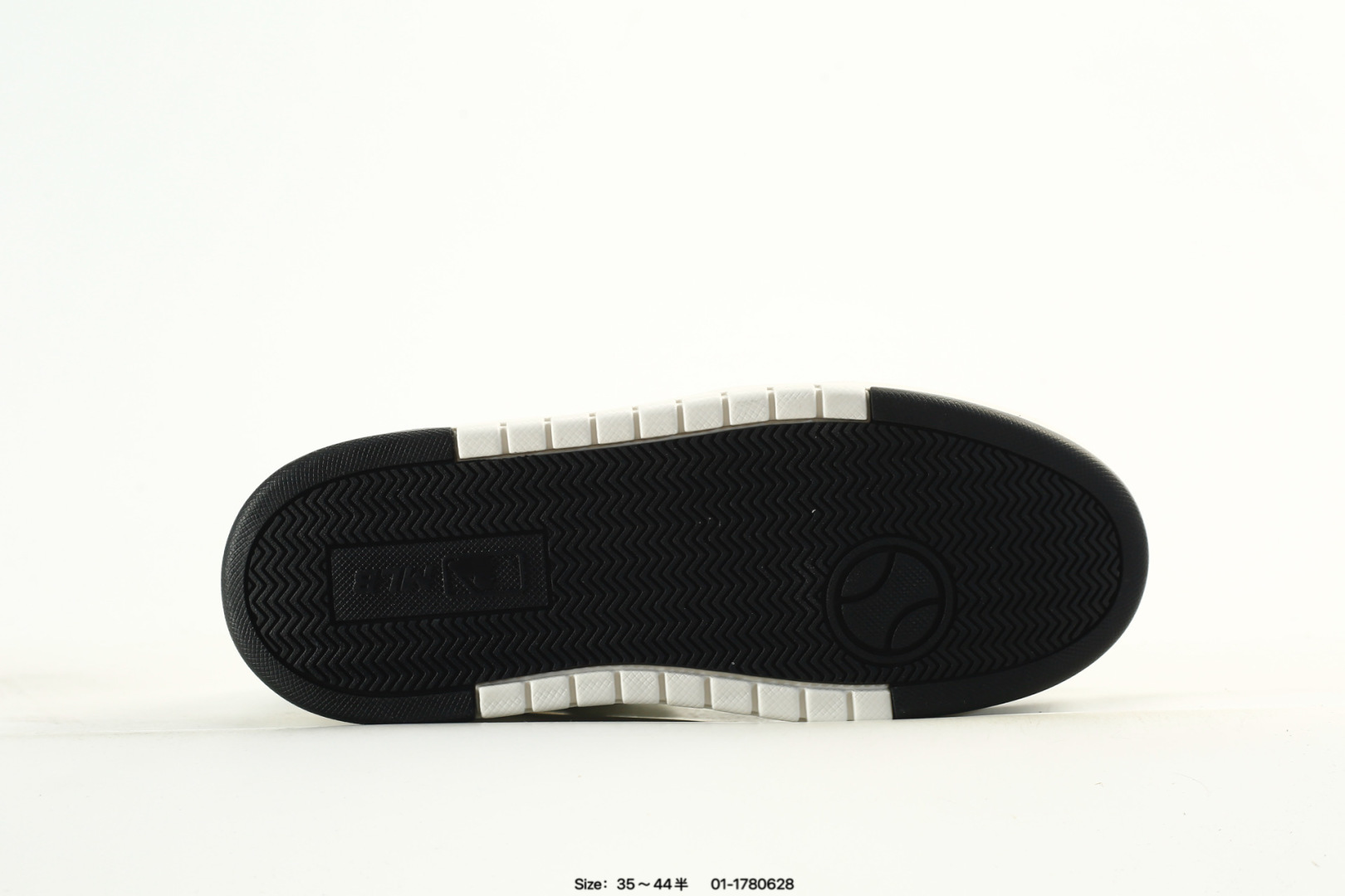 MLB NY Yankees Chunky Liner Sneakers Black/White