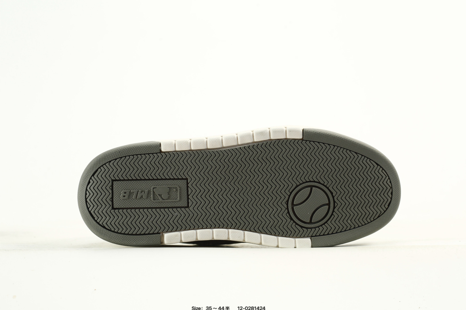 MLB Chunky Liner Platform Sneakers White/Grey