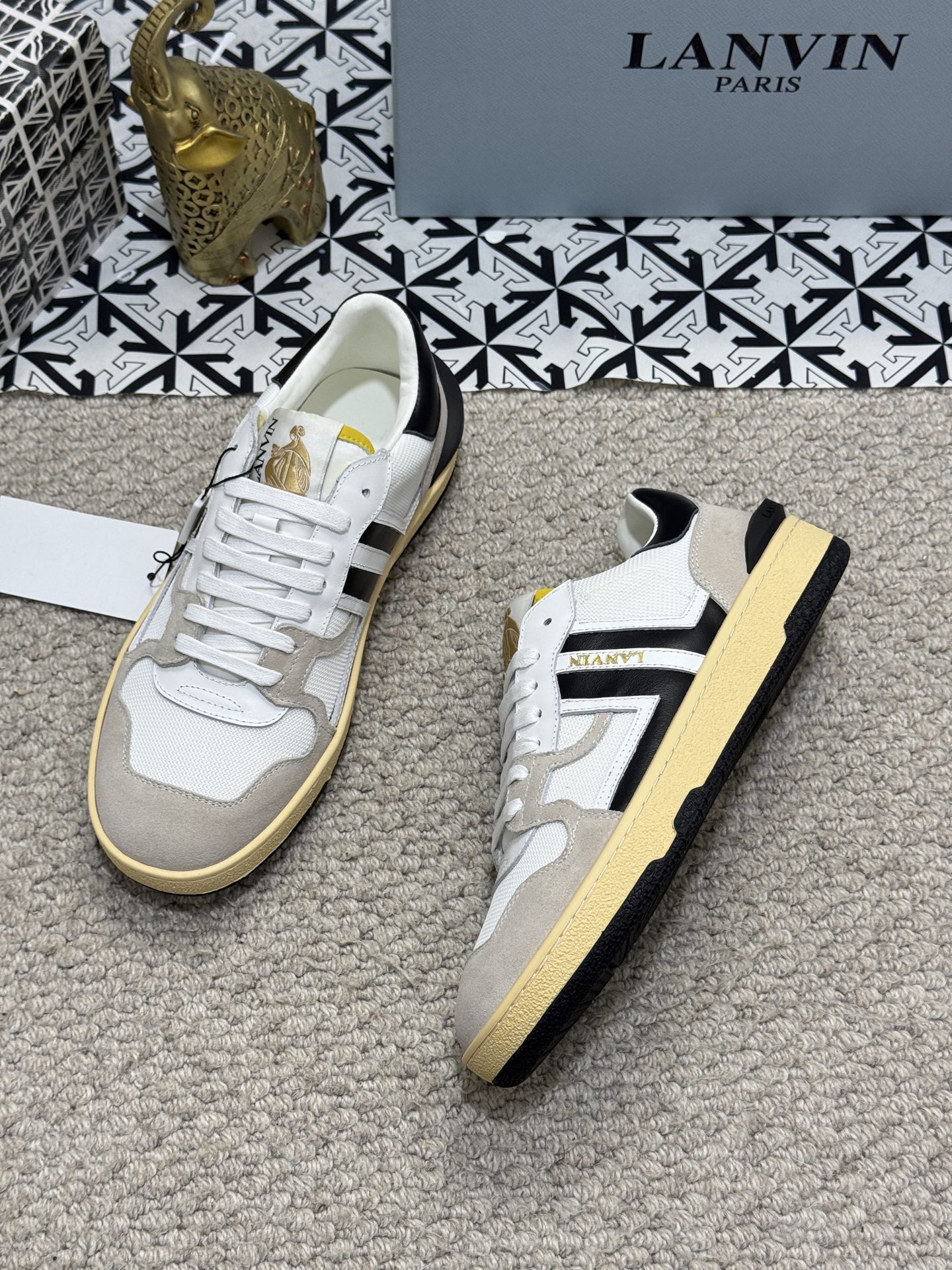 Lanvin Paris Retro Lace-Up Sneakers White/Black