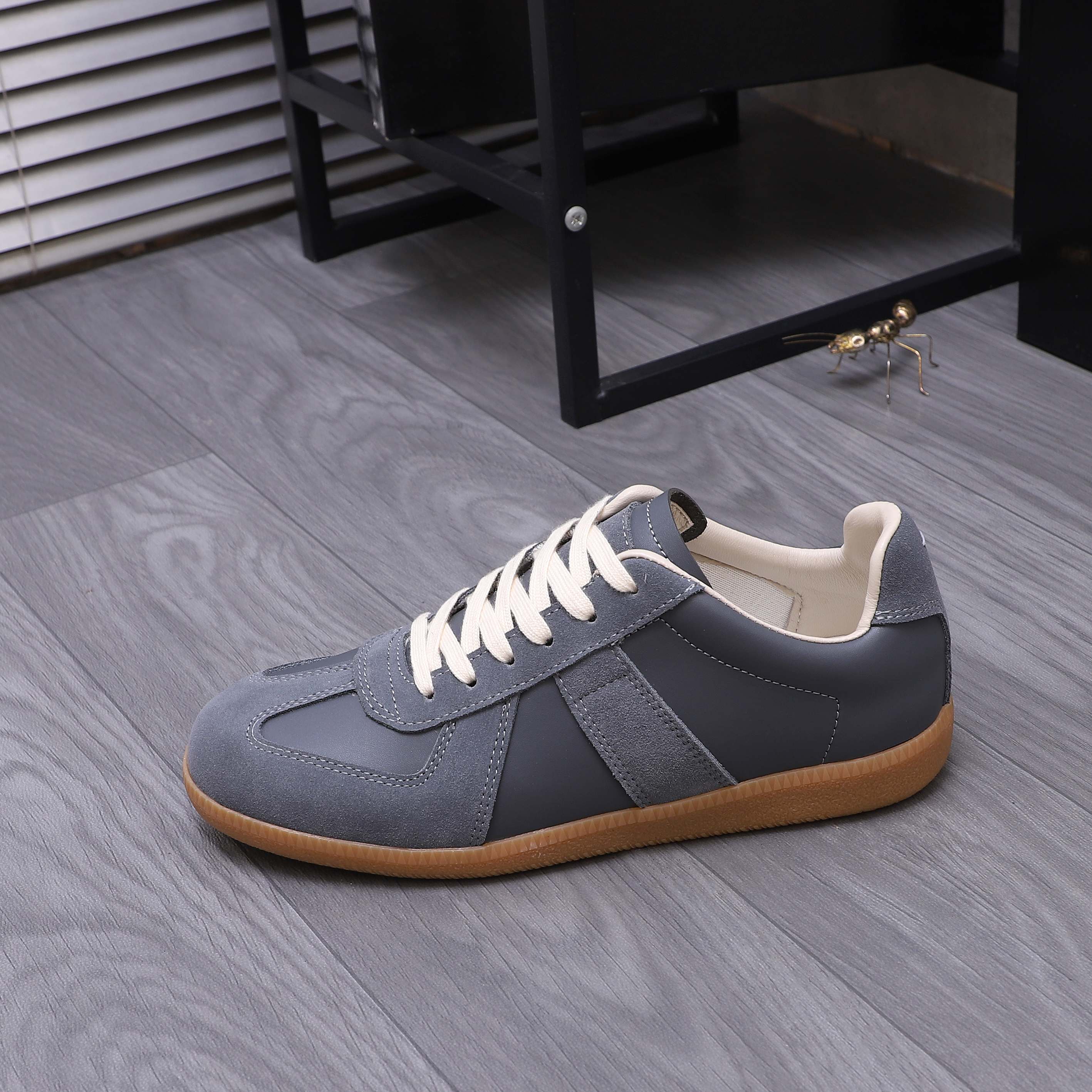Maison Margiela Leather Sneakers Gray