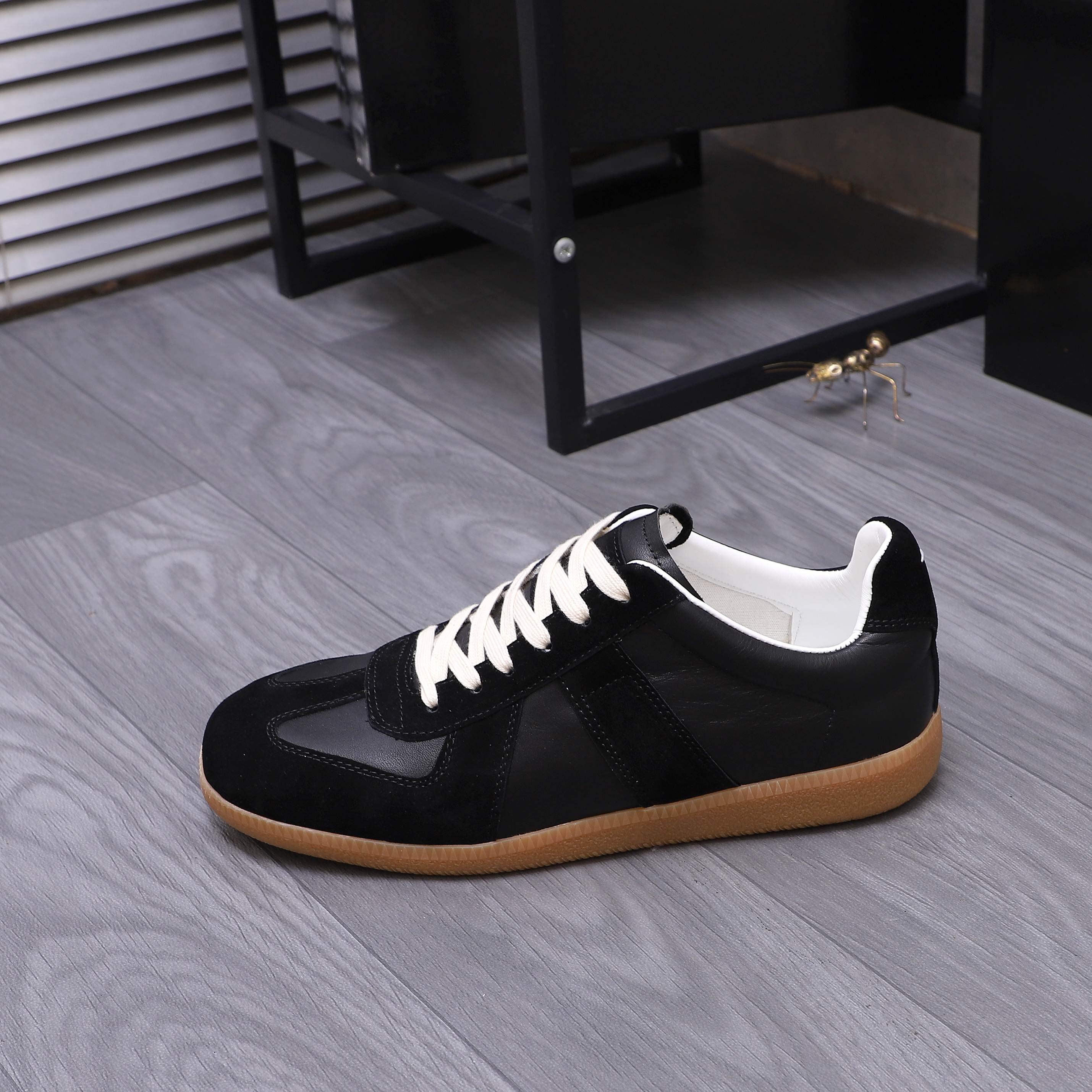Maison Margiela Leather GAT Sneakers Black