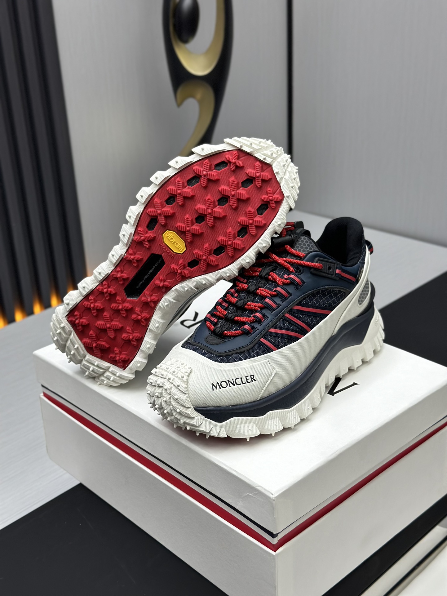Moncler Trailgrip GTX Outdoor Shoes Navy