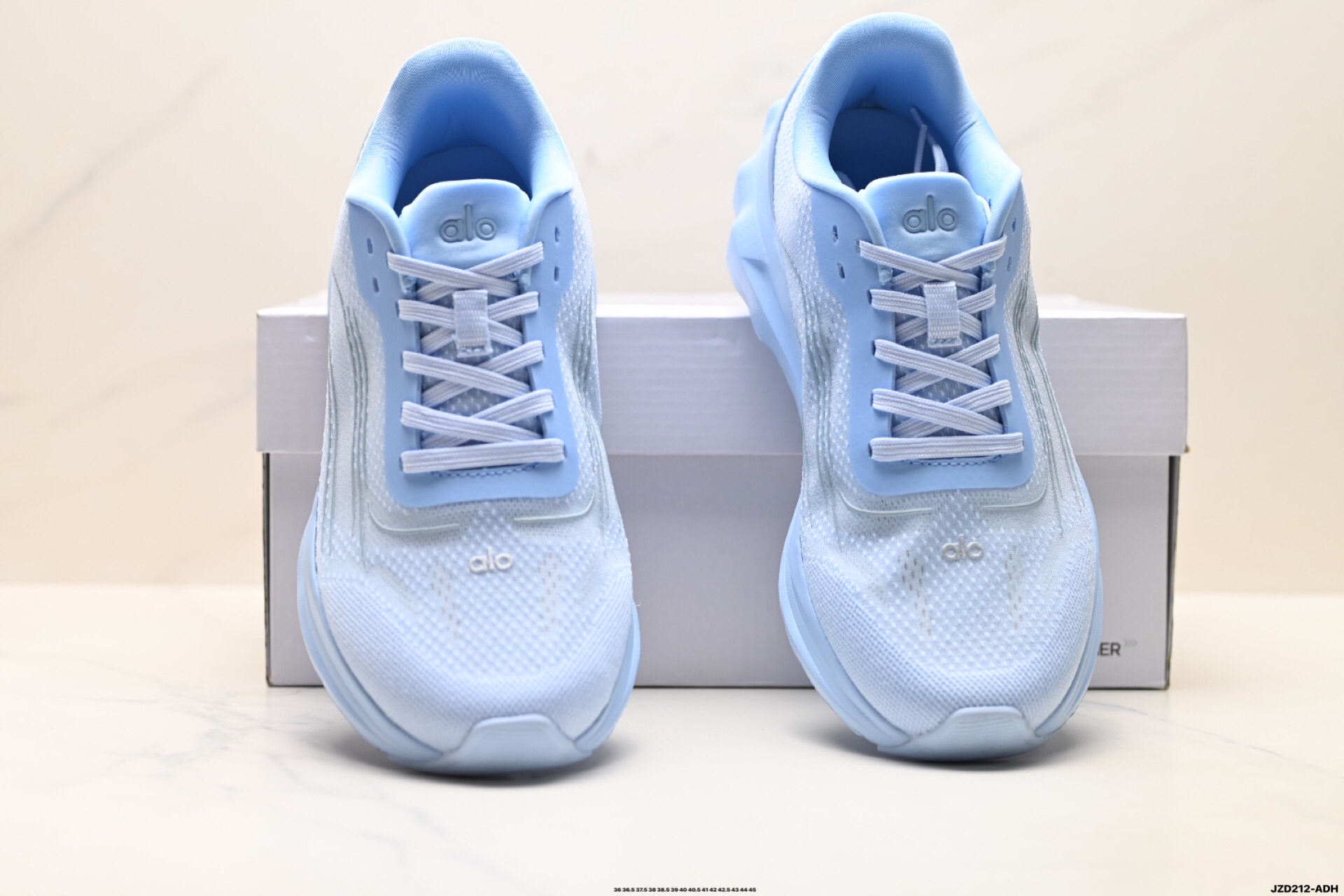 Alo Yoga Alo Runner Shoes Sky Blue