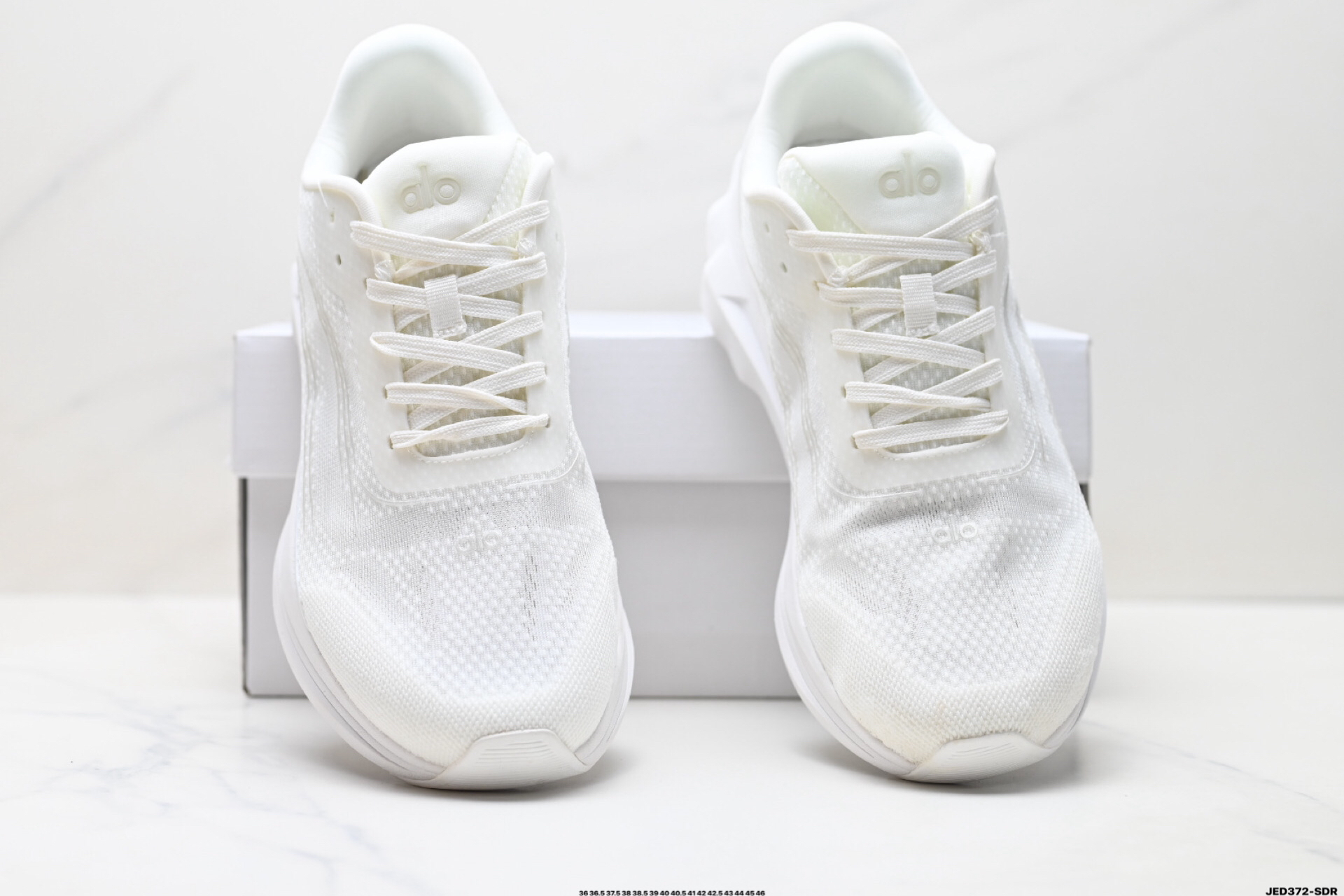 Alo Yoga Alo Runner Breathable Mesh