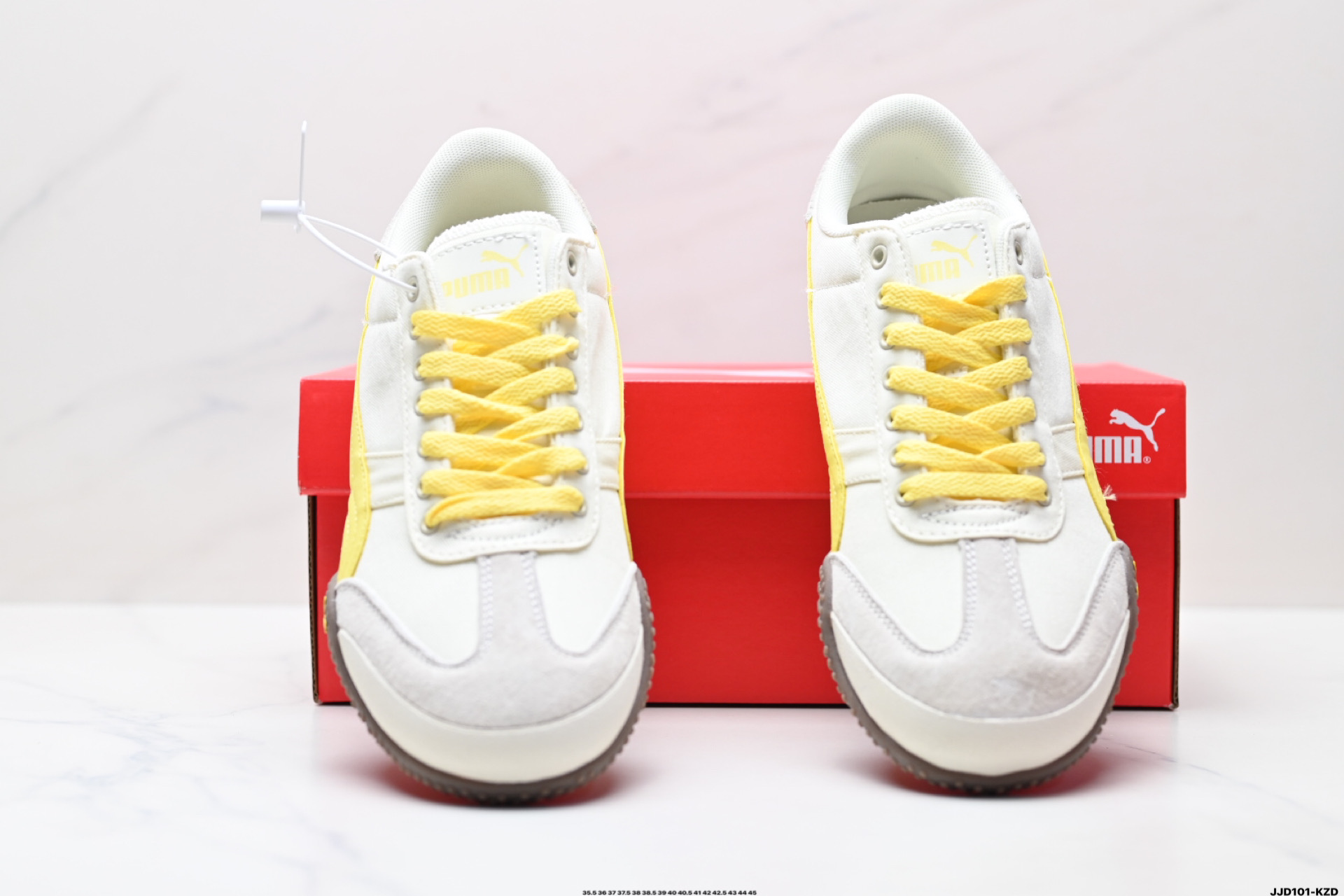 PUMA Bella UT Low-Top Trainer White/Yellow