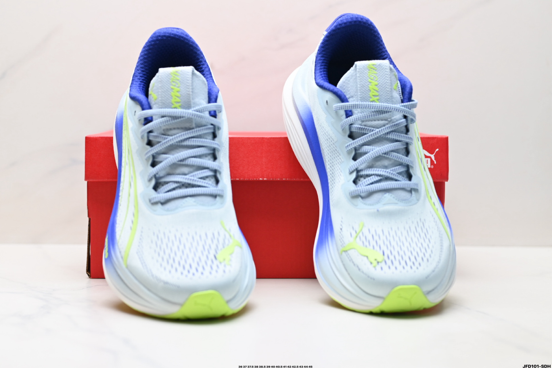 Puma Deviate NITRO Running Shoes Blue