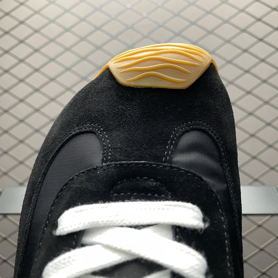 Loewe Ballet Runner Sneakers Black