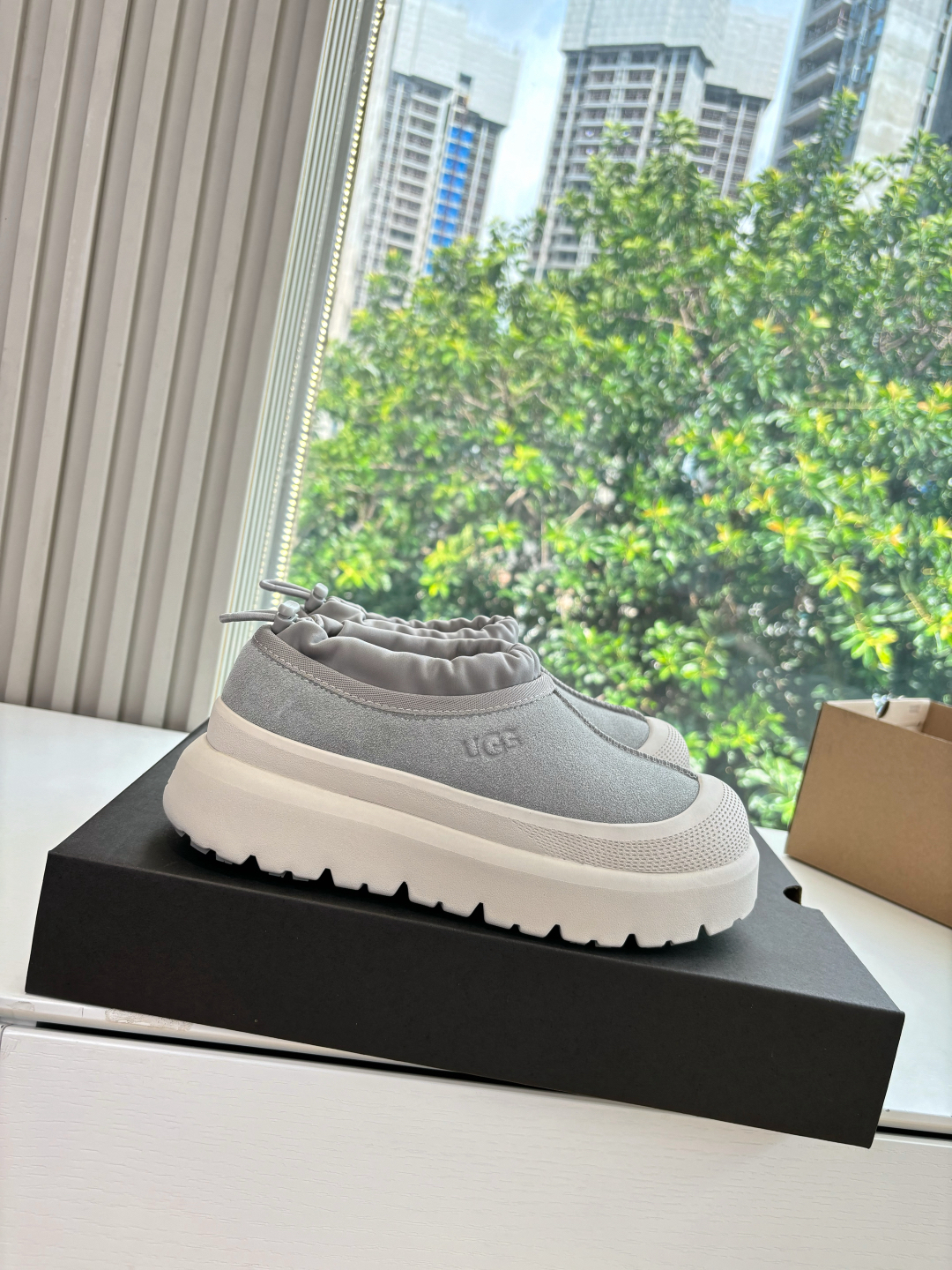 UGG Platform Suede Cozy Mule Grey