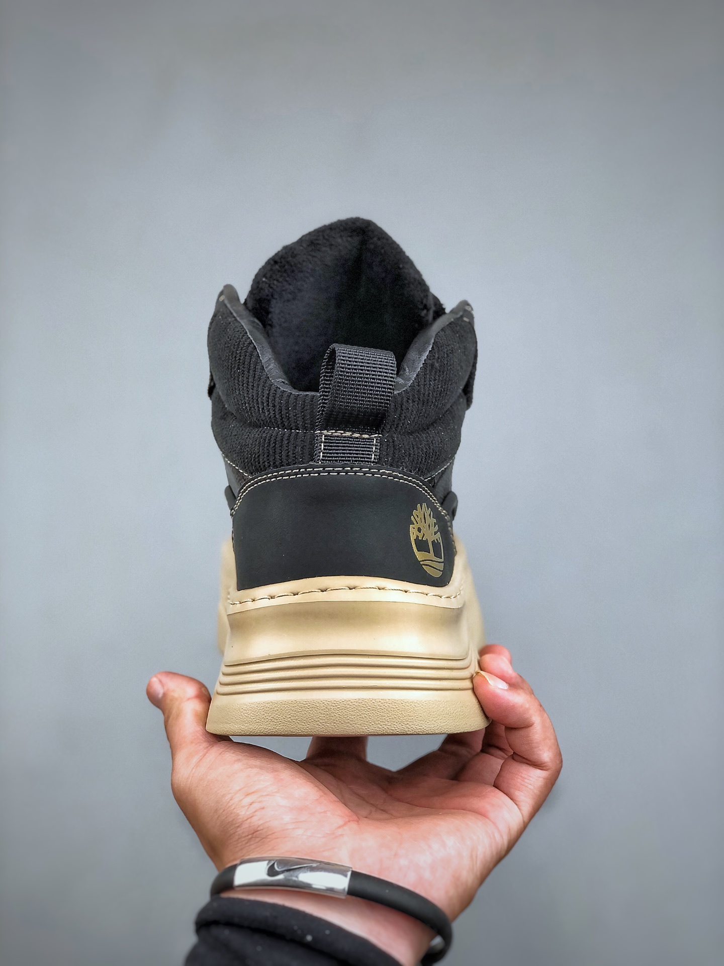 Undefeated x Timberland Fleece-Lined Boots Black/Tan