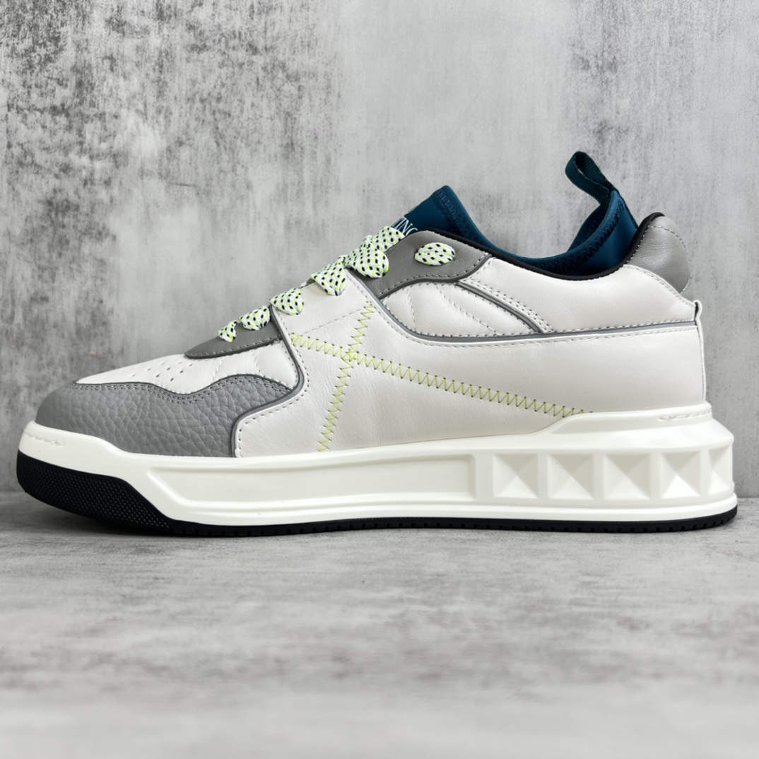 Valentino Garavani Platform Sneakers White/Grey