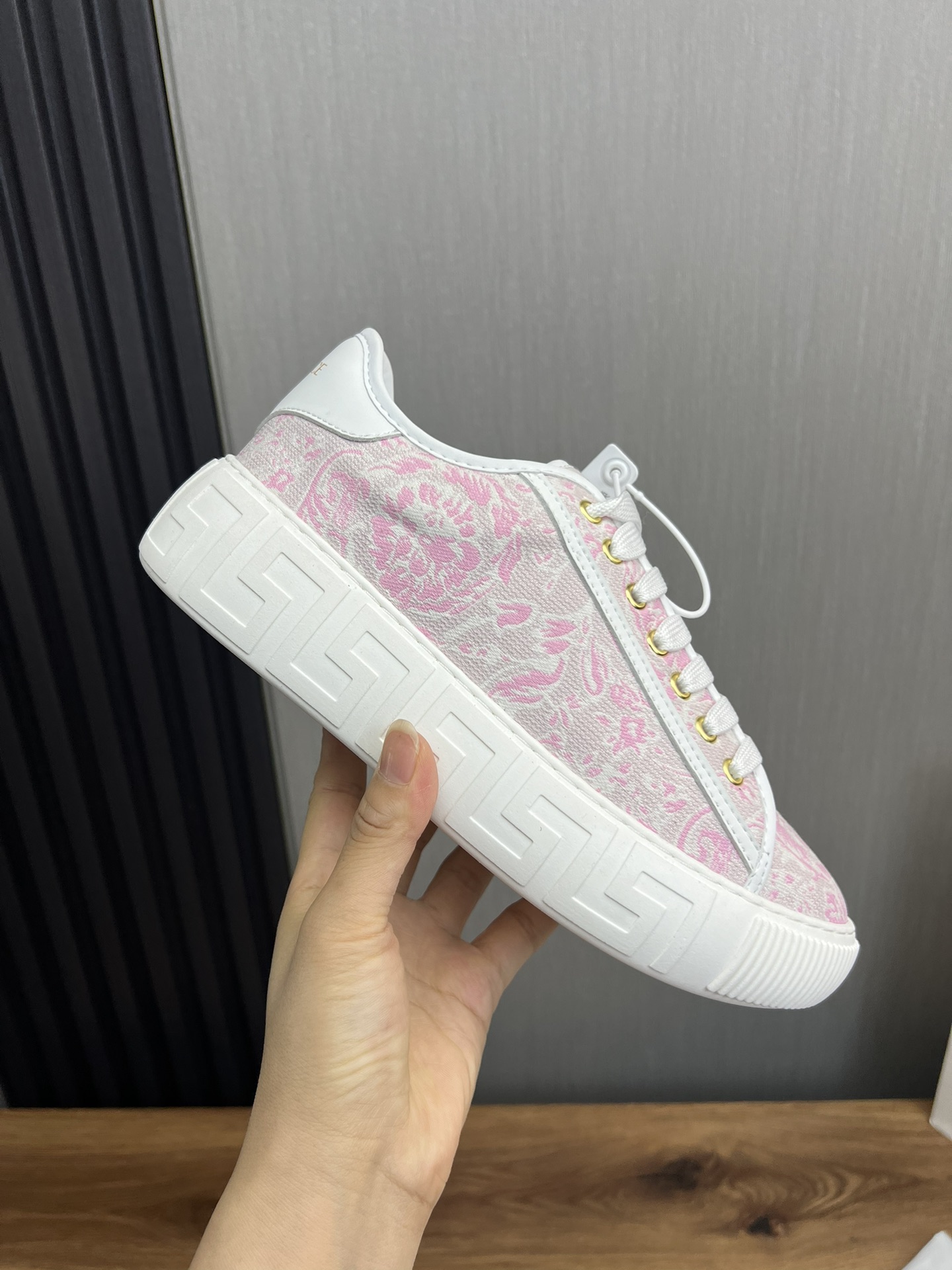 Versace Leather Low-Top Sneakers Pink