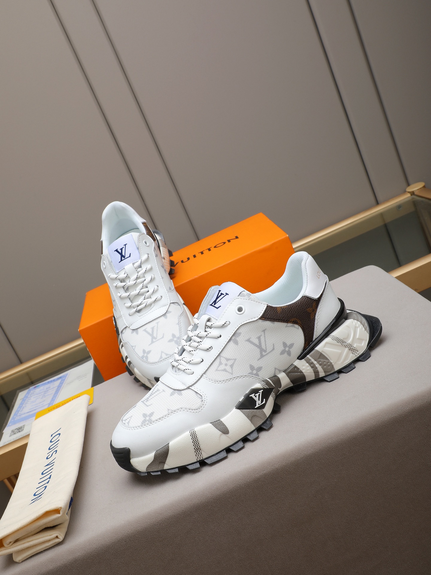 Louis Vuitton Monogram Mesh Runner Sneakers White/Gray