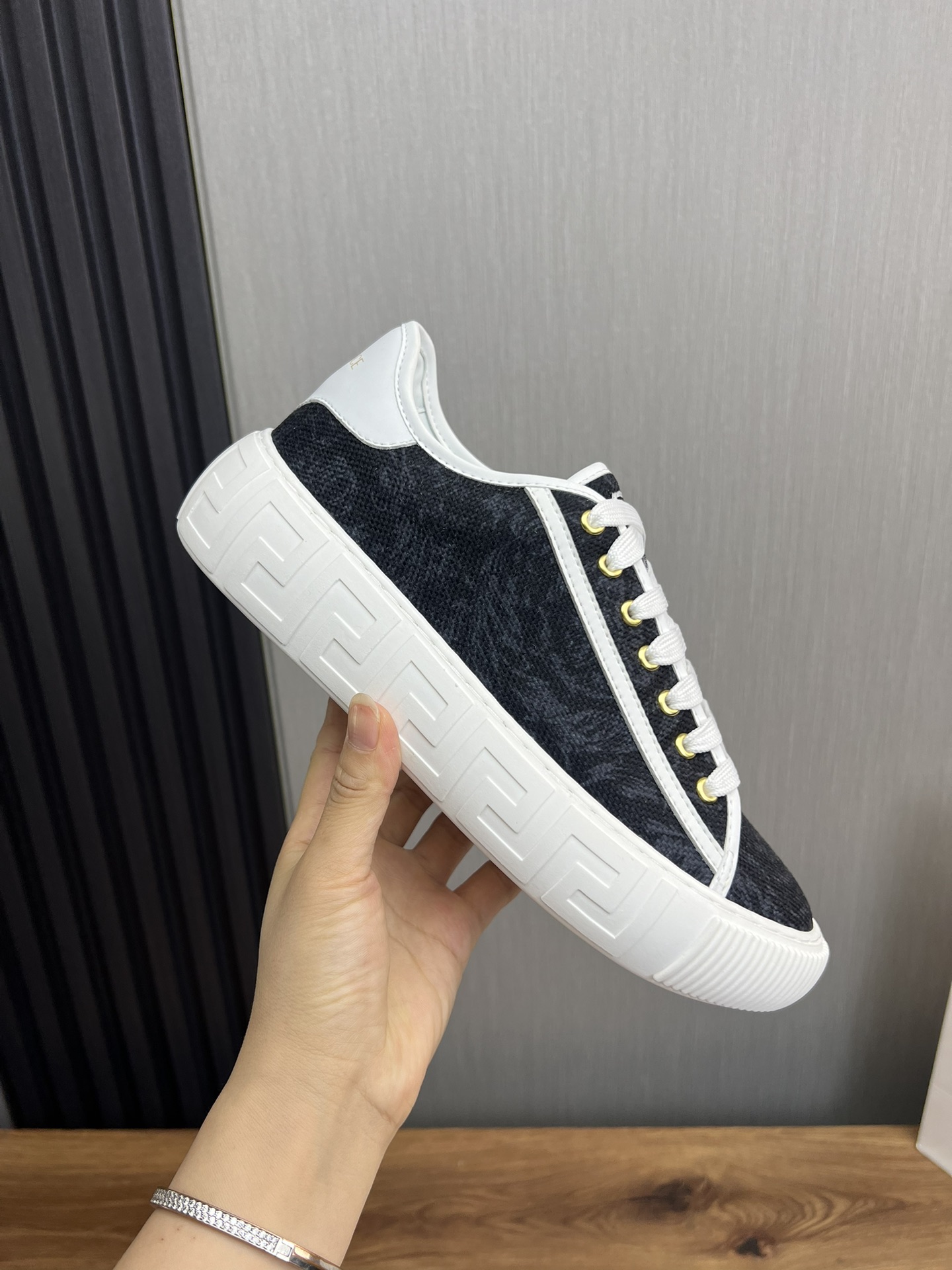 Versace Leather Low-Top Sneakers Black/White
