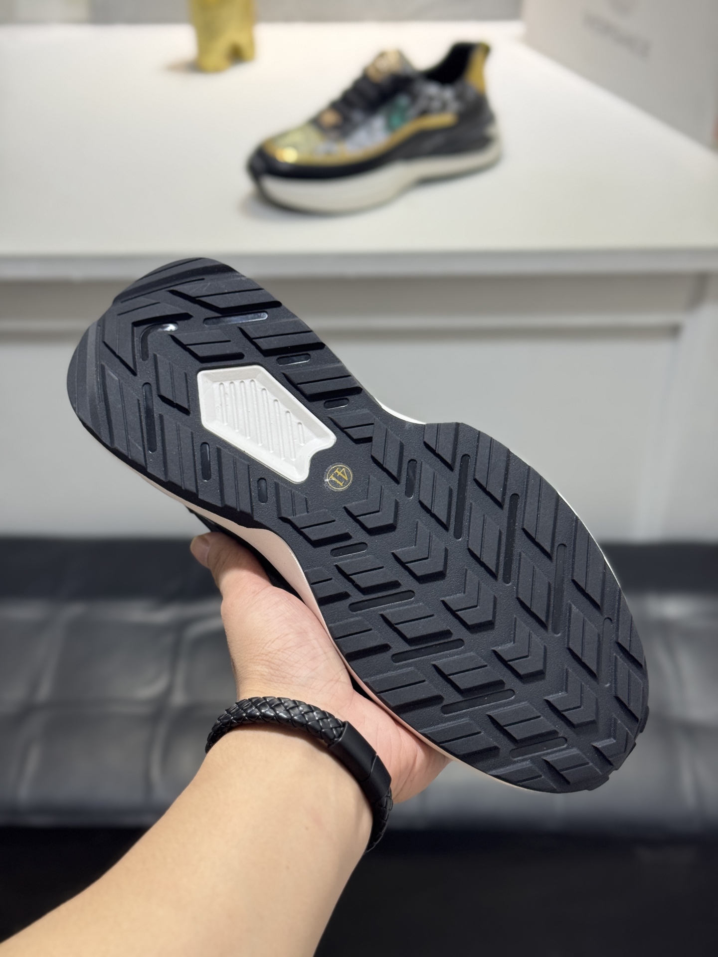 Versace Medusa Leather Sneakers Black/Gold