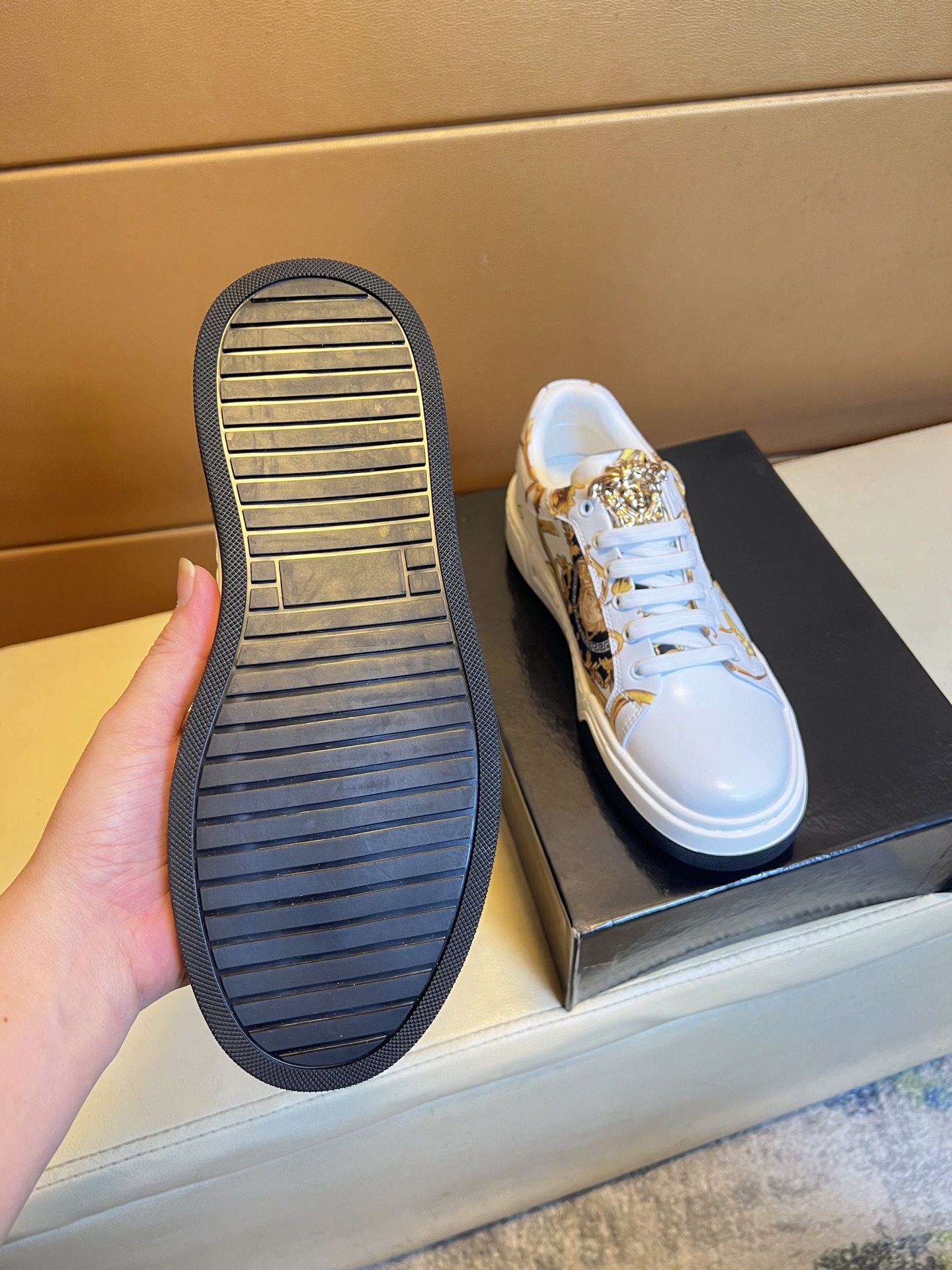 Versace Baroque Medusa Low-Top Sneakers White/Gold