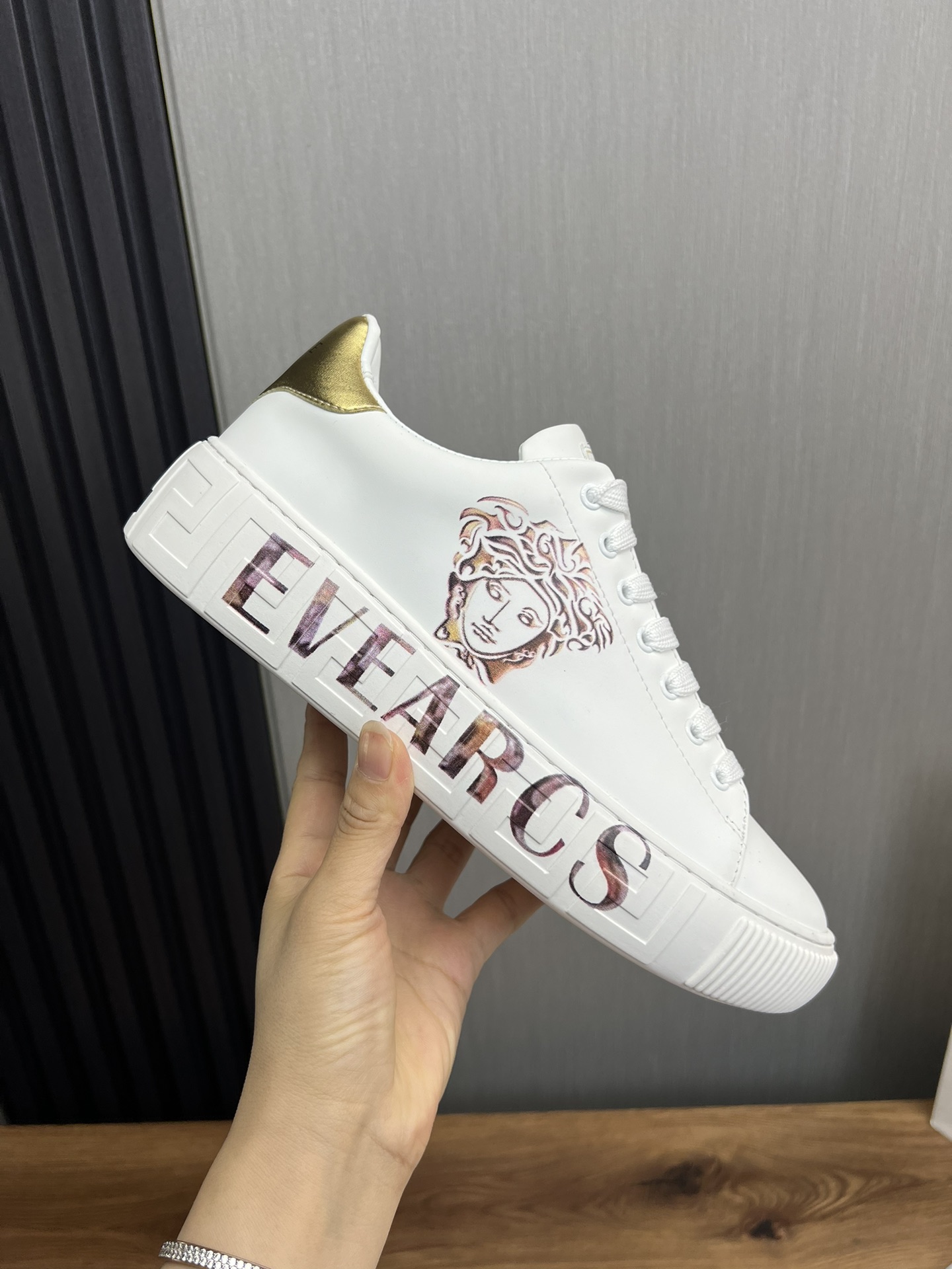 Versace Medusa Leather Sneakers White/Gold