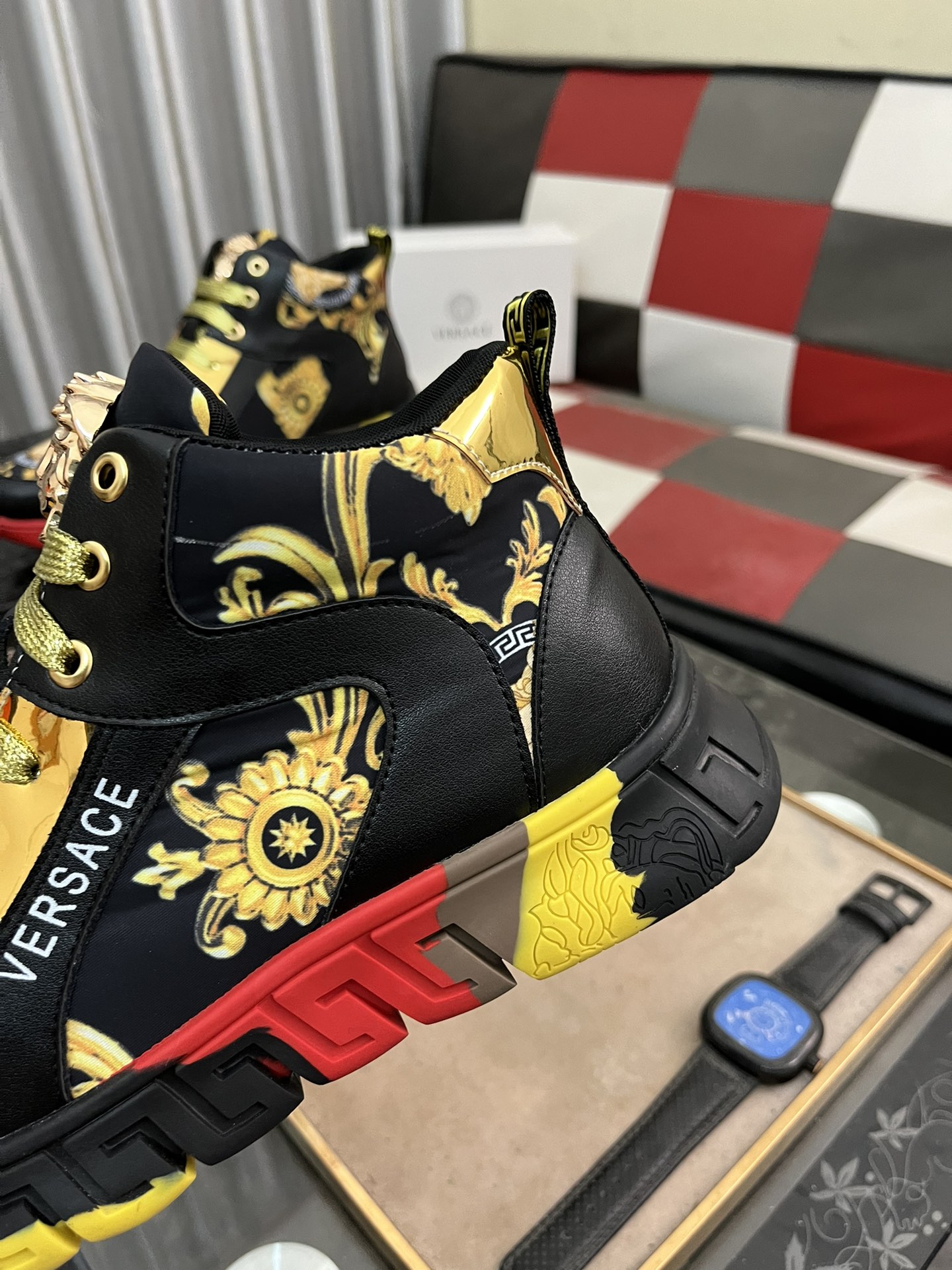 Versace Medusa High-Top Sneakers Black/Gold
